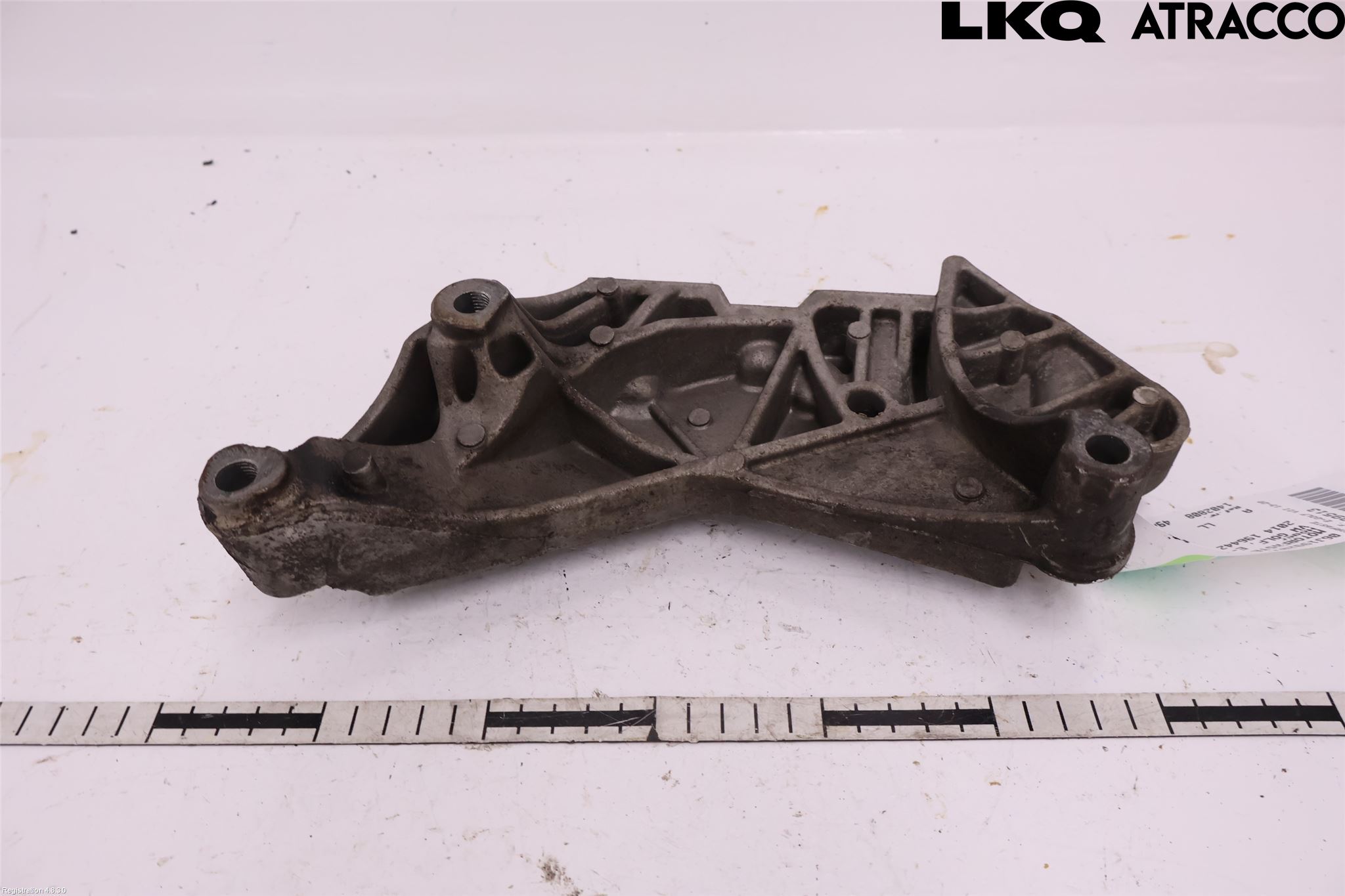 Volkswagen VW GOLF / E-GOLF VII 13-20 Motor Feste Stål-Alu