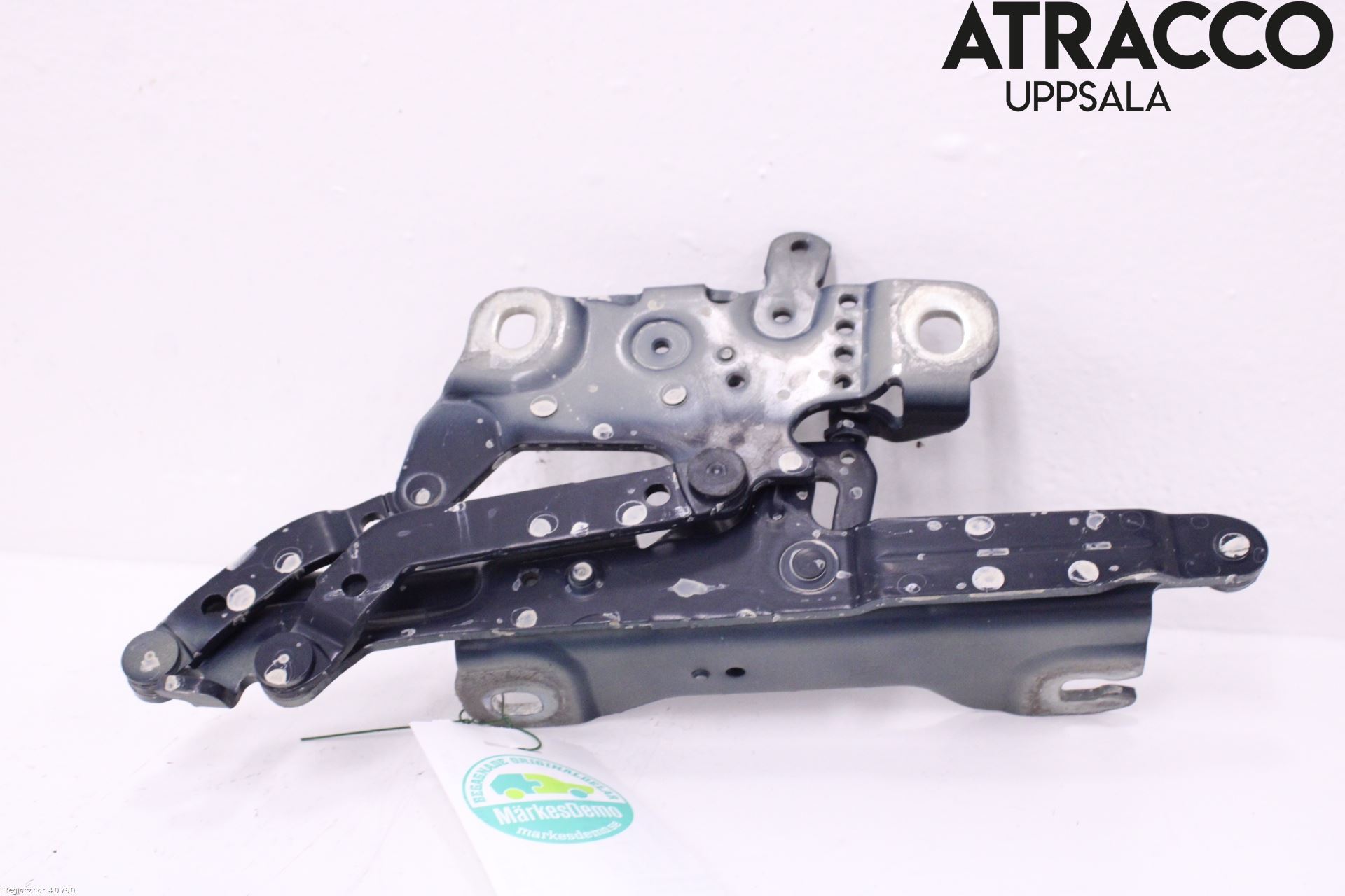 BMW 3 F30/F31/F80 12-19 Panser Hengsel - Hengsler