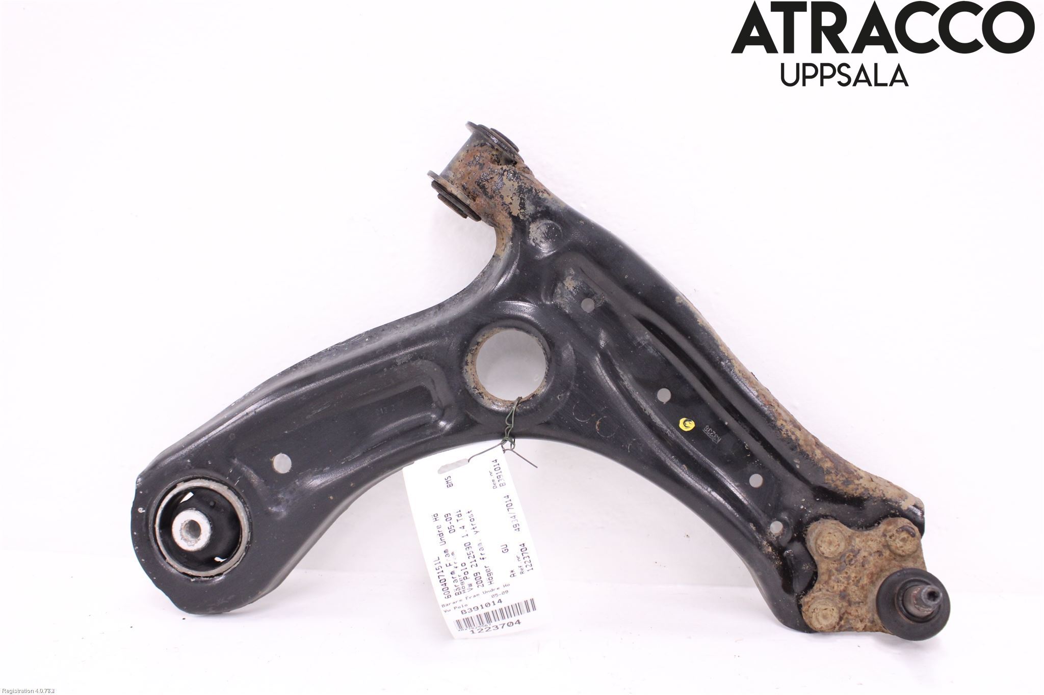 Volkswagen VW POLO 05-09 Bærearm Foran Høyre Nedre