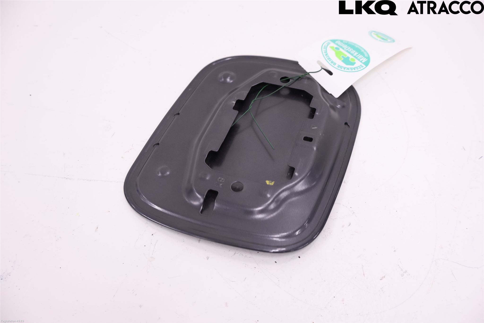 Lexus NX 340h/450h+ 21- Drivstoff Tankluke