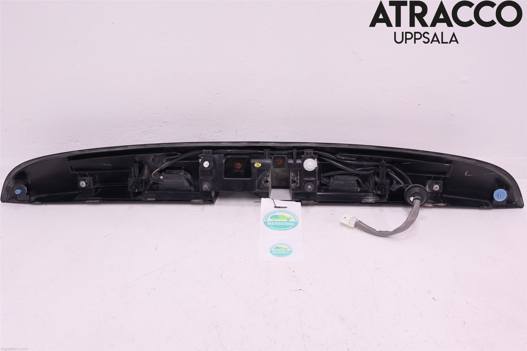 Nissan JUKE 10-14 Bakluke Handtak Ytre