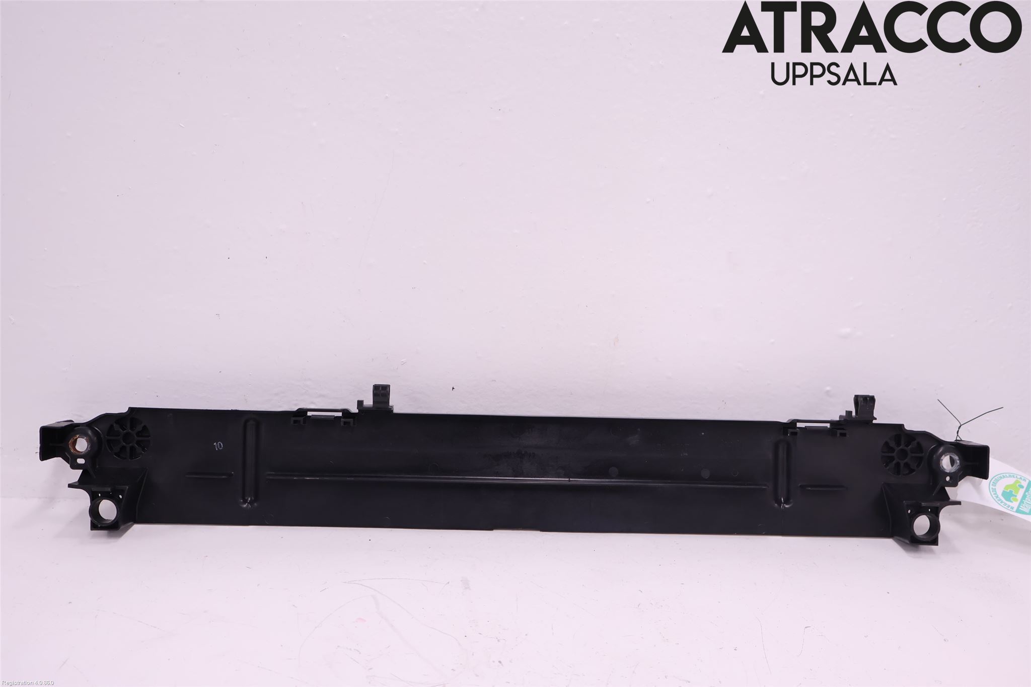 Toyota RAV4 13-18 Radiator Feste - Ramme - Bjelk