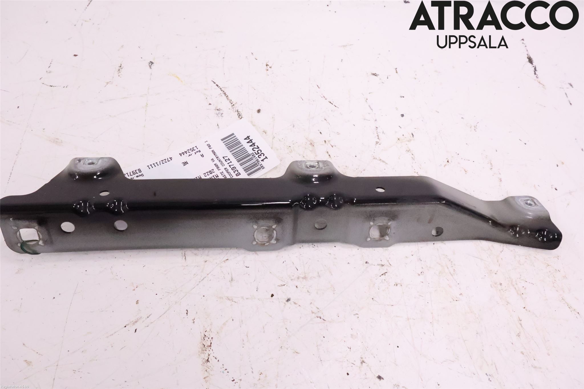 Mini COUNTRYMAN F60 17-23 Frontskjermfeste Venstre