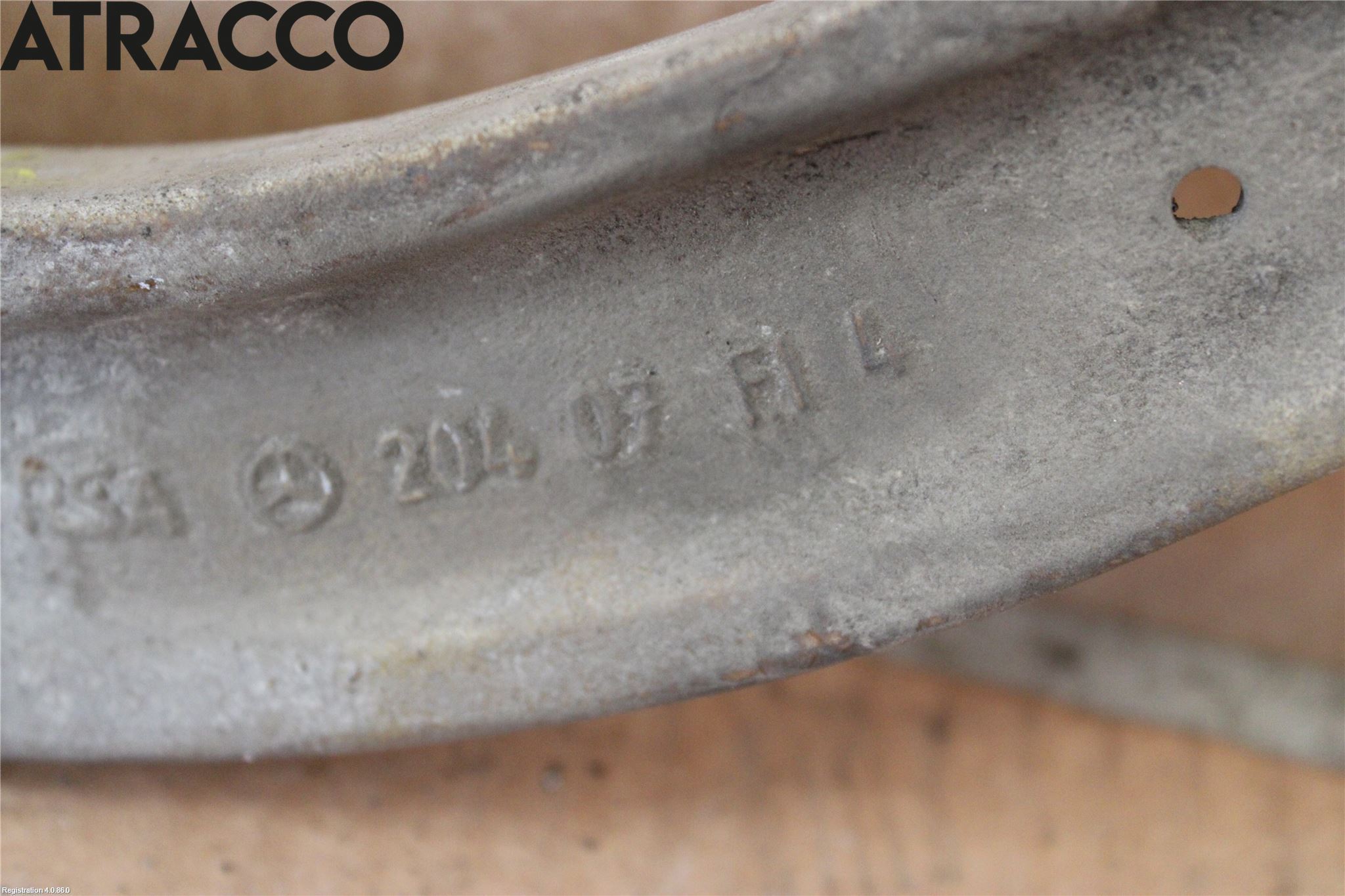 Mercedes-Benz MB C-KLASS (W205) 14-21 Bærearm Bak Høyre Øvre