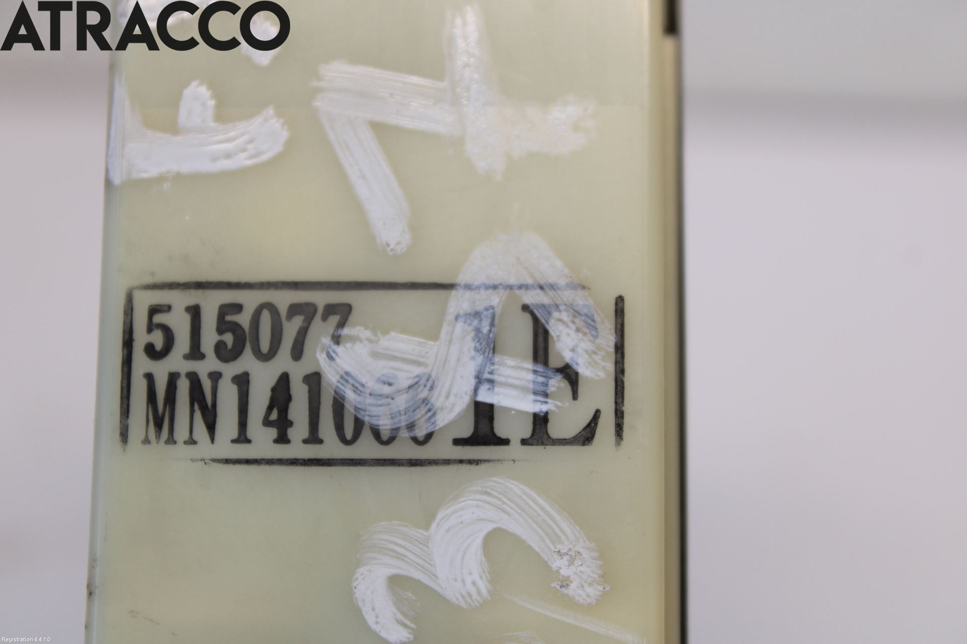 Mitsubishi GRANDIS Bryter Vindusheis