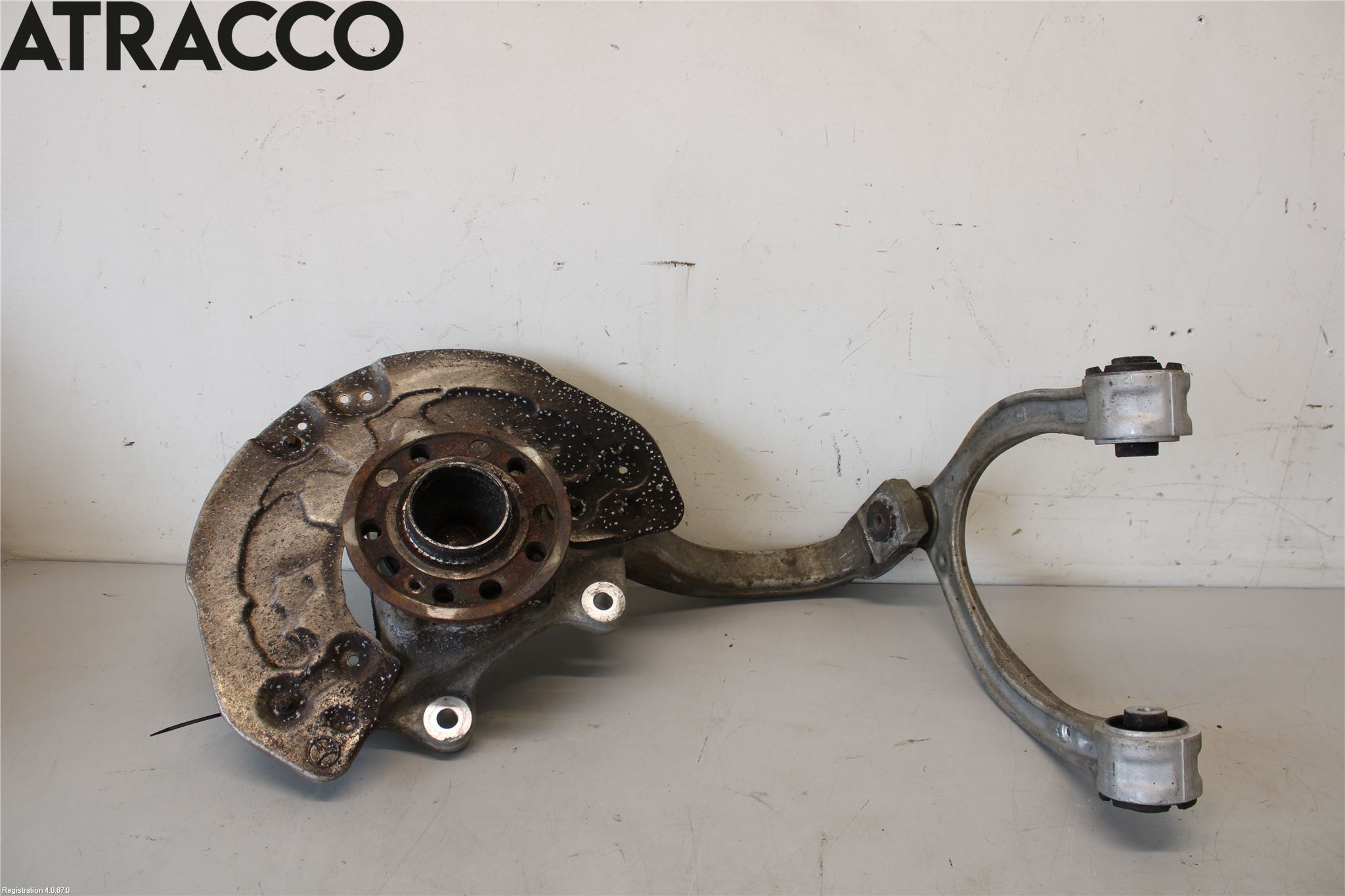 Mercedes-Benz MB C-KLASS (W205) 14-21 Spindel Vf