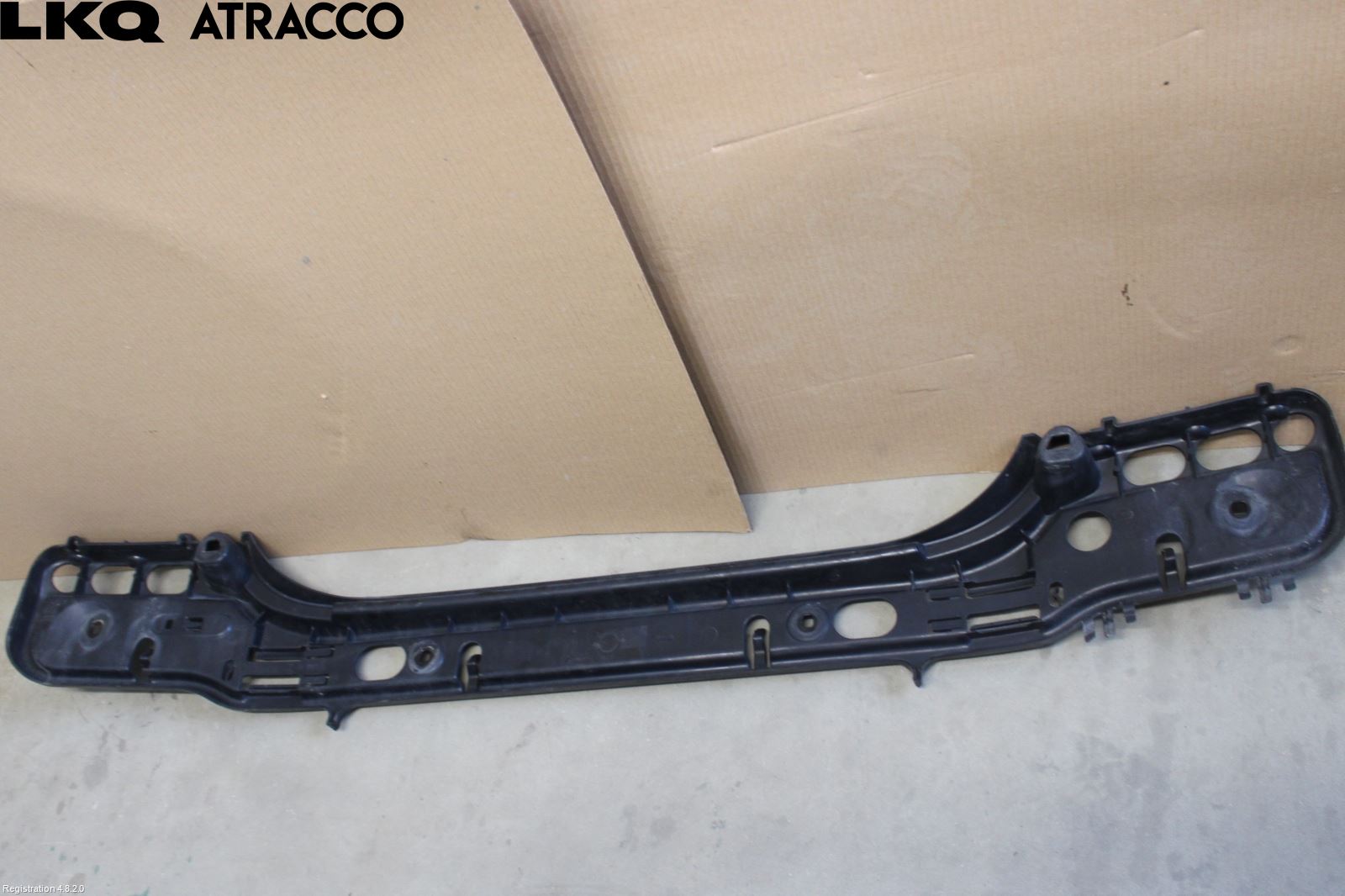 BMW 5 E60/61 Sed/Tou 02-10 Støtfanger Bak Midt Del