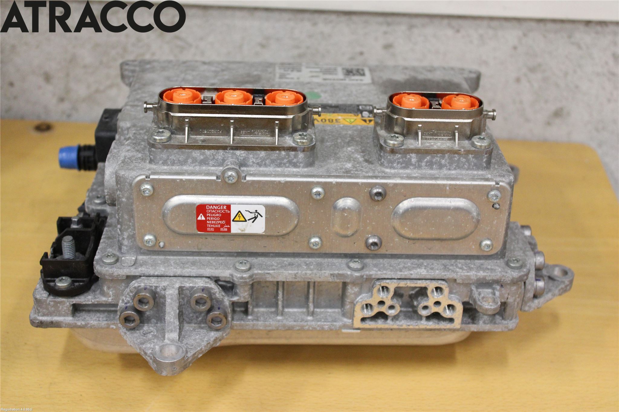 MG ZS EV 20- Inverter 12-)220V