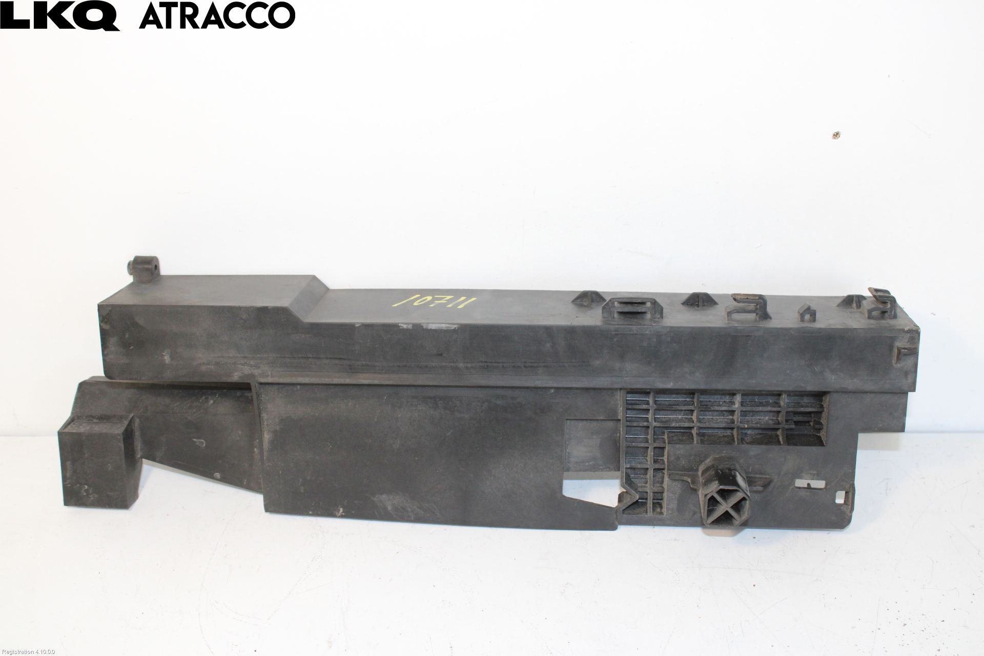 BMW 5 F10/F11/F18 09-17 Radiator Feste - Ramme - Bjelk