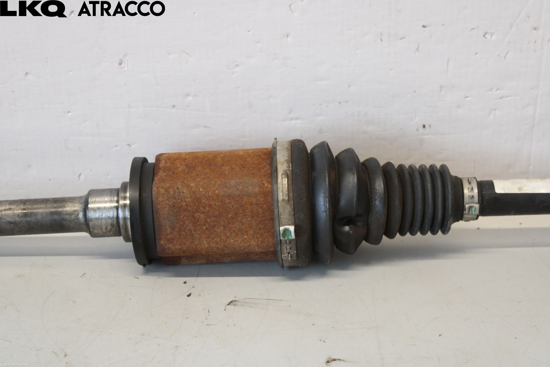 BMW X1 E84 10-15 Drivaksel Foran Kompl Høyre