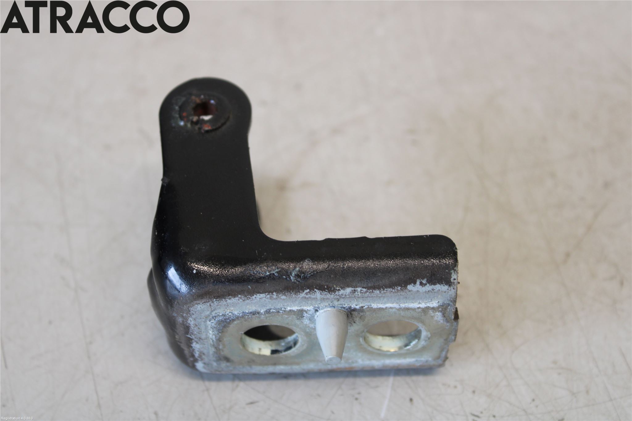 Peugeot 308 14-21 Dørhengsel