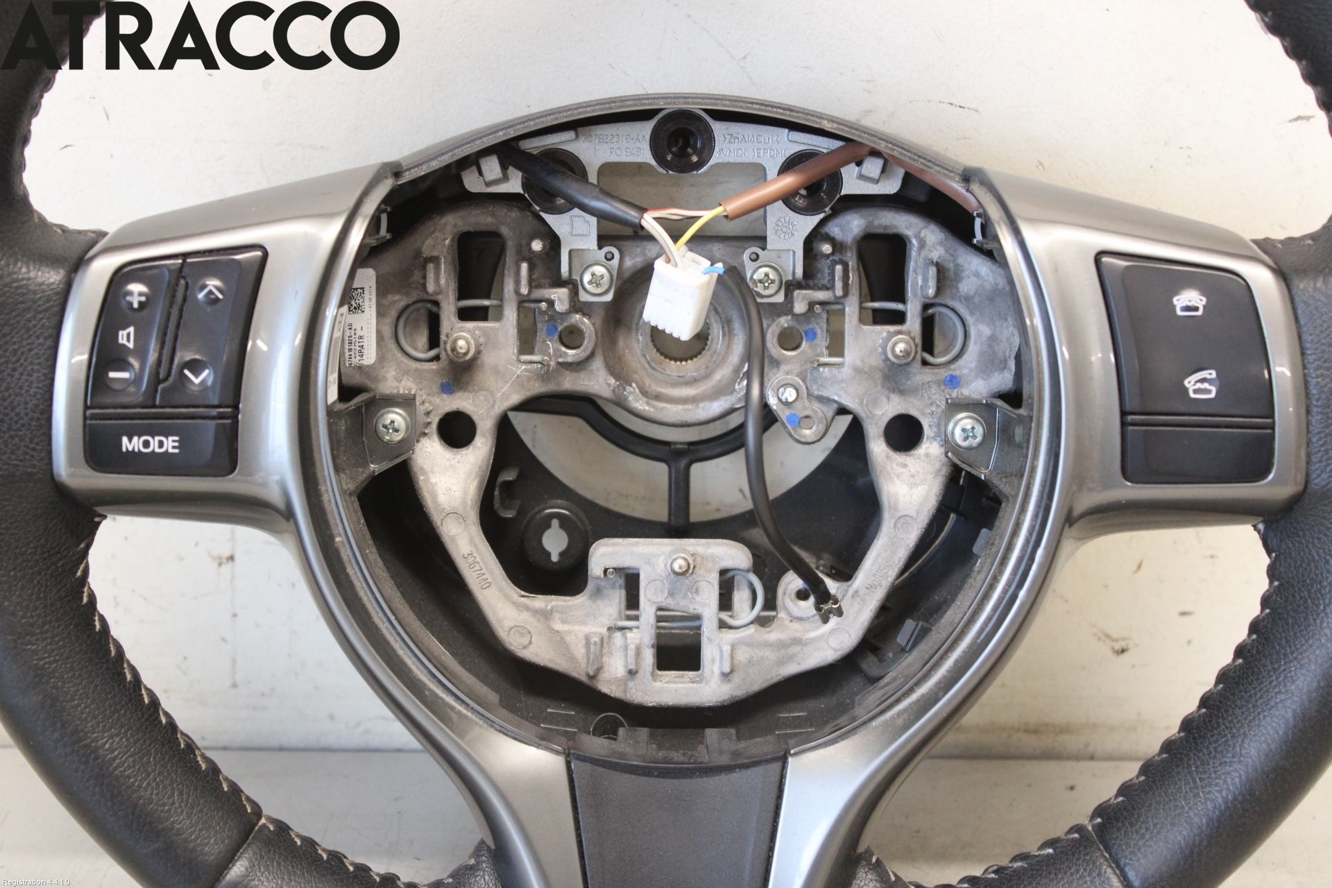 Toyota YARIS XP130 12-14 Ratt