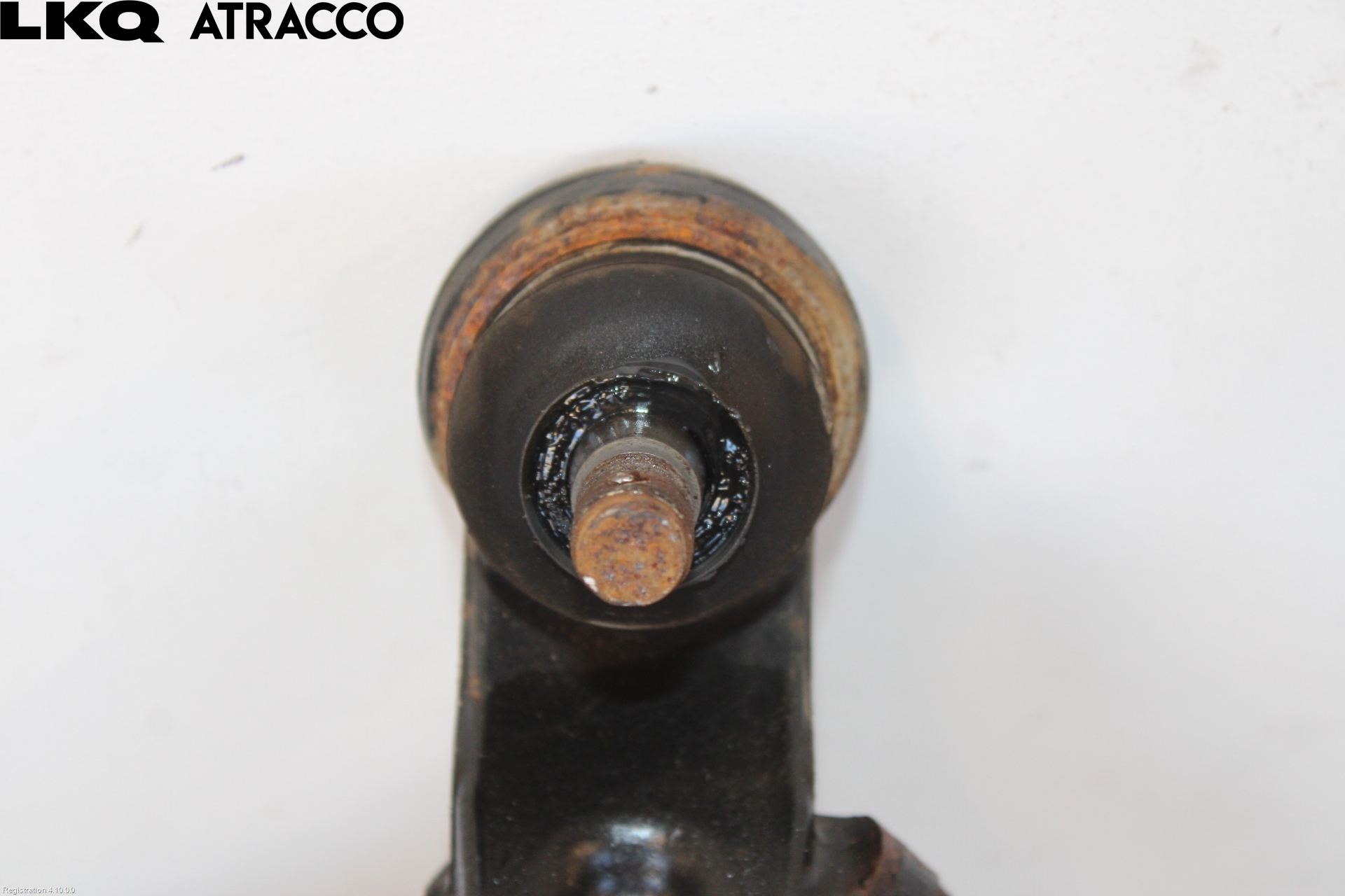 Toyota LANDCRUISER J150 10-23 Bærearm Foran Høyre Nedre