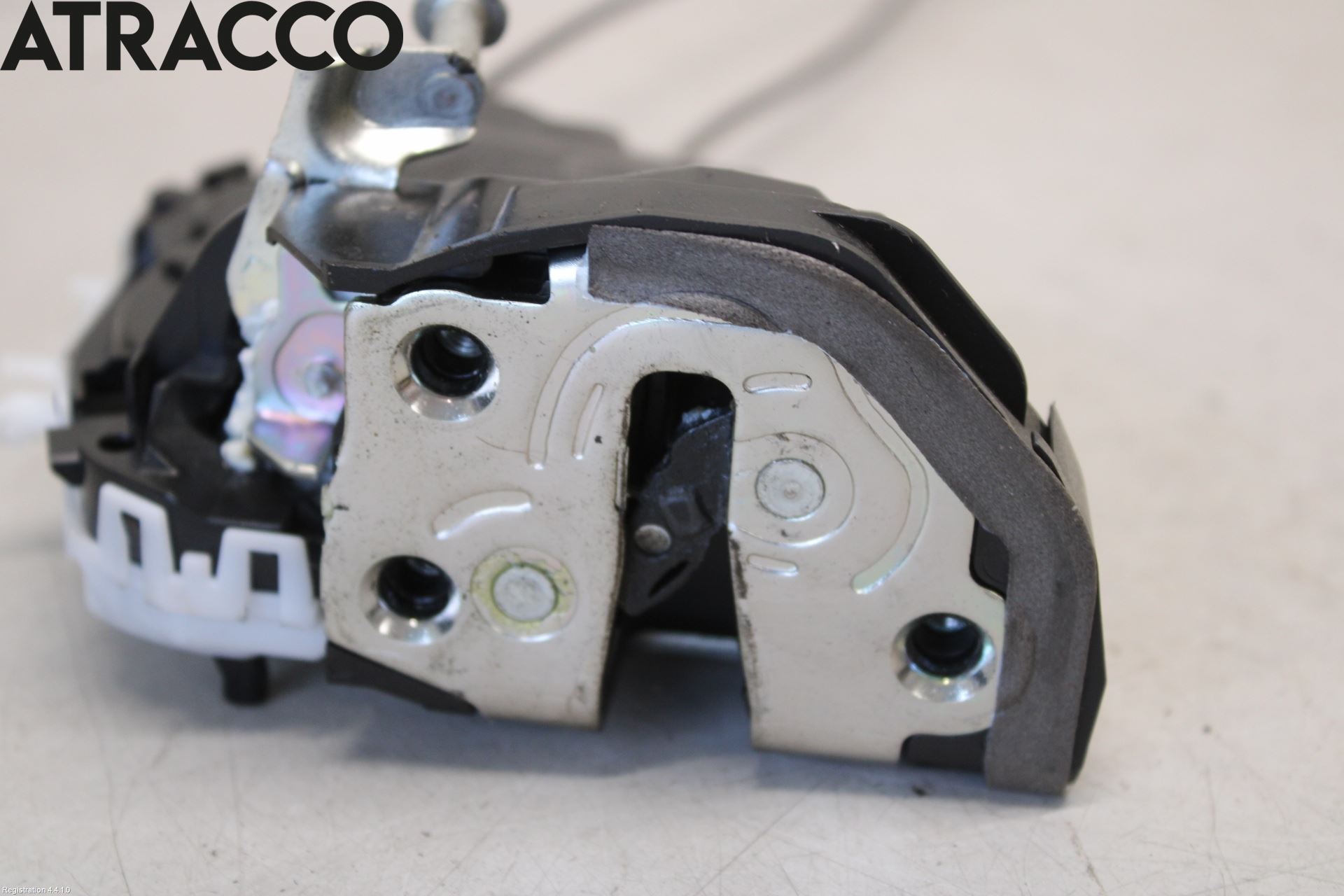 Toyota YARIS XP130 12-14 Dørlås - Låsekasse