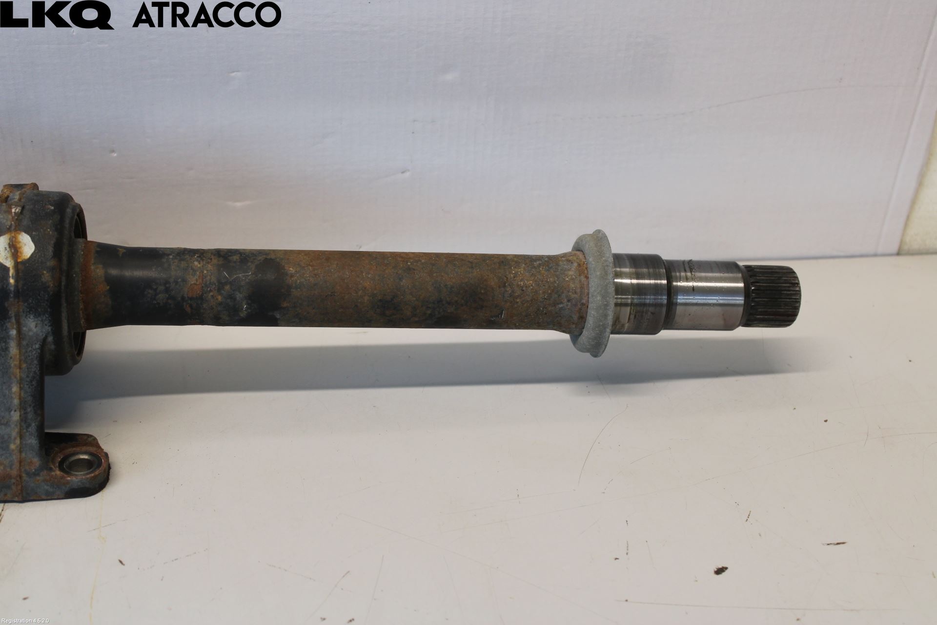 Toyota RAV4 13-18 Drivaksel Foran Kompl Høyre