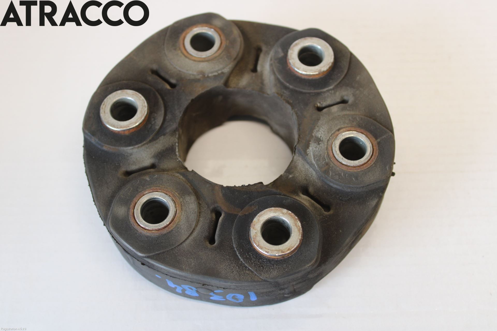 BMW 5 F10/F11/F18 09-17 Mellomaksel Gummiledd