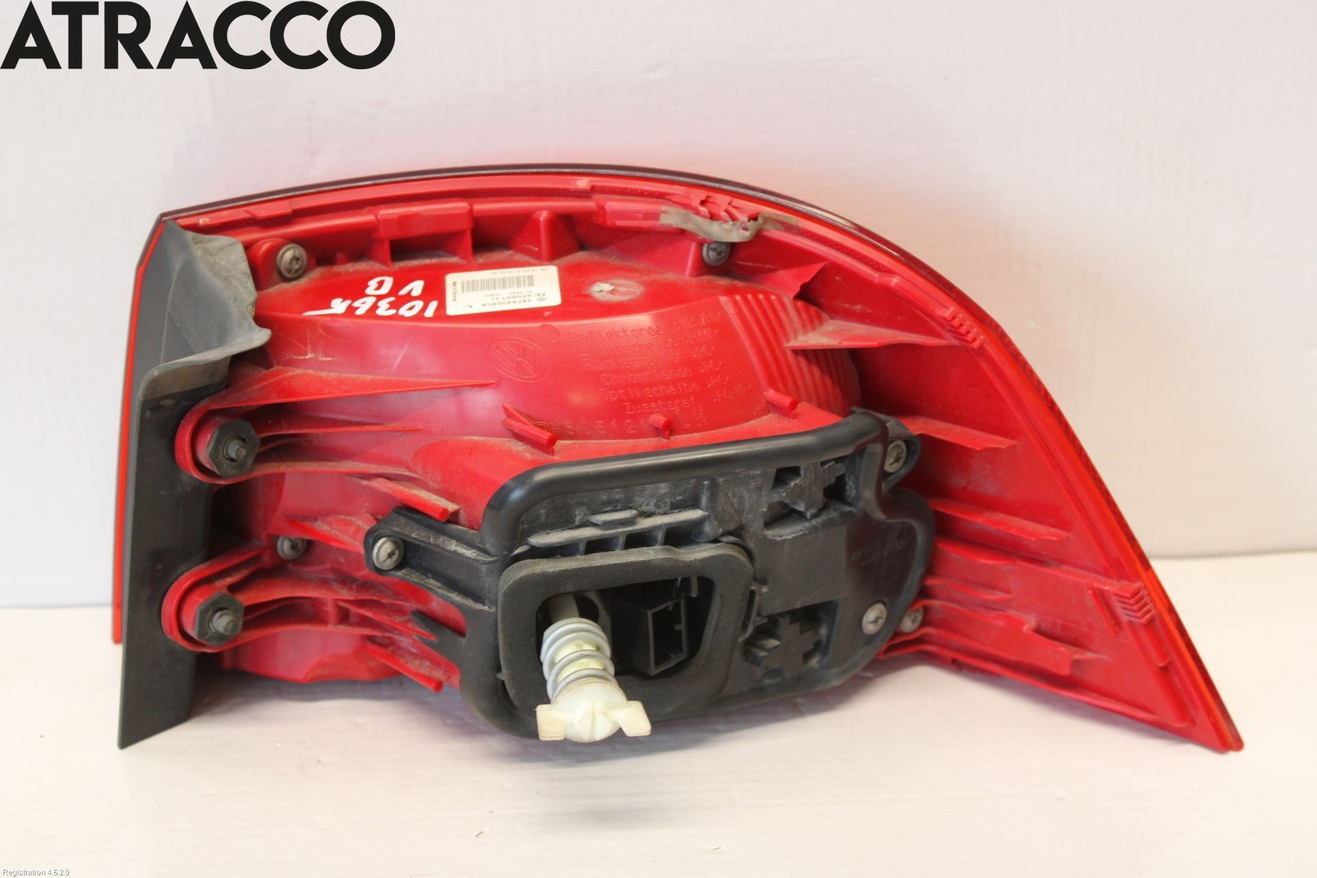 Volkswagen VW PASSAT 11-14 Baklykt Venstre