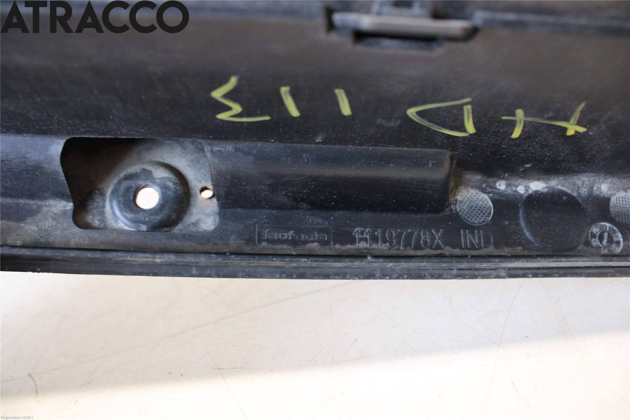 Renault ZOE/E-TECH 13- Grilldel Midt