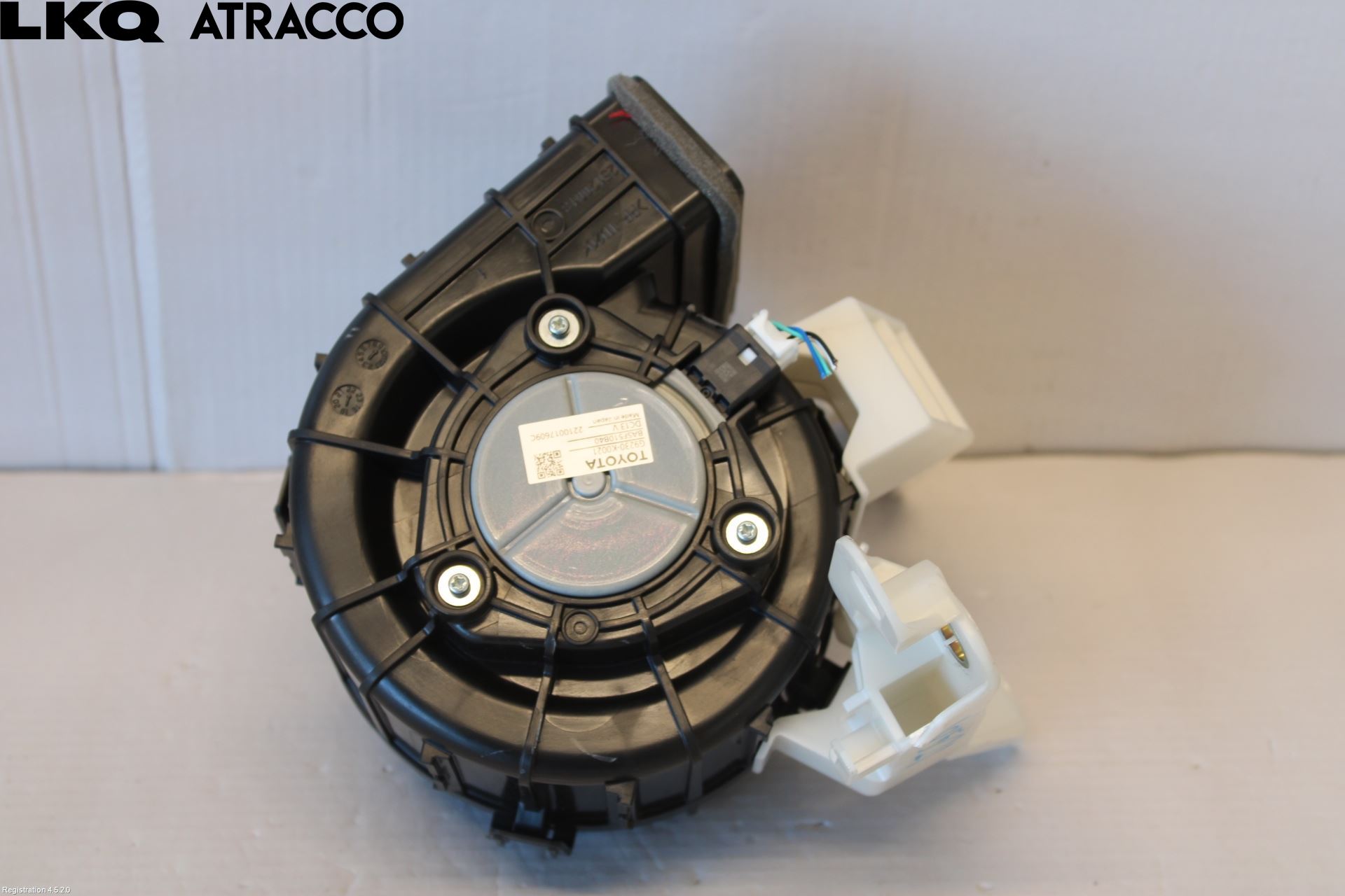 Toyota YARIS CROSS XP21 21- Kjølevifte Elektrisk