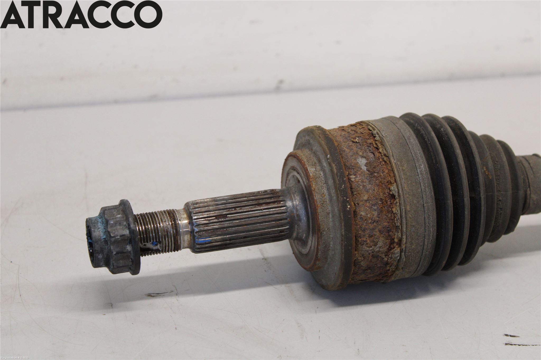 Toyota AURIS 13-19 Drivaksel Foran Kompl Venstre