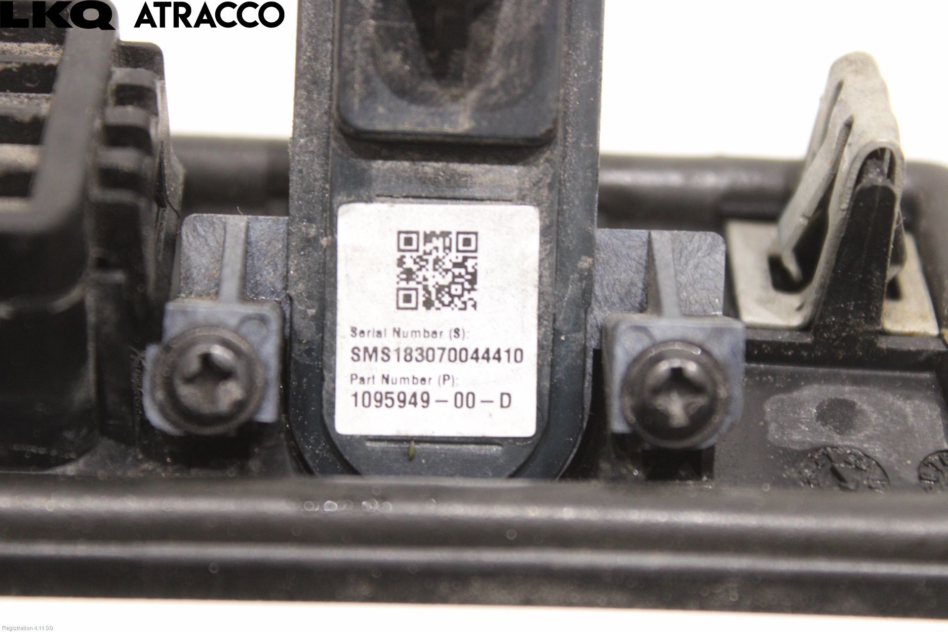 Tesla MODEL 3 17- Parkeringshjelp Kamera