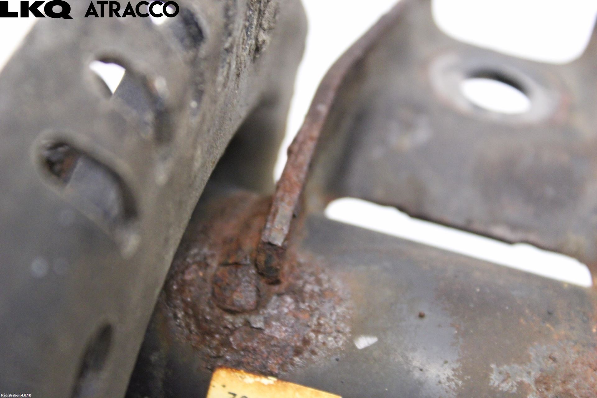 Skoda YETI Fjærbein Foran Høyre