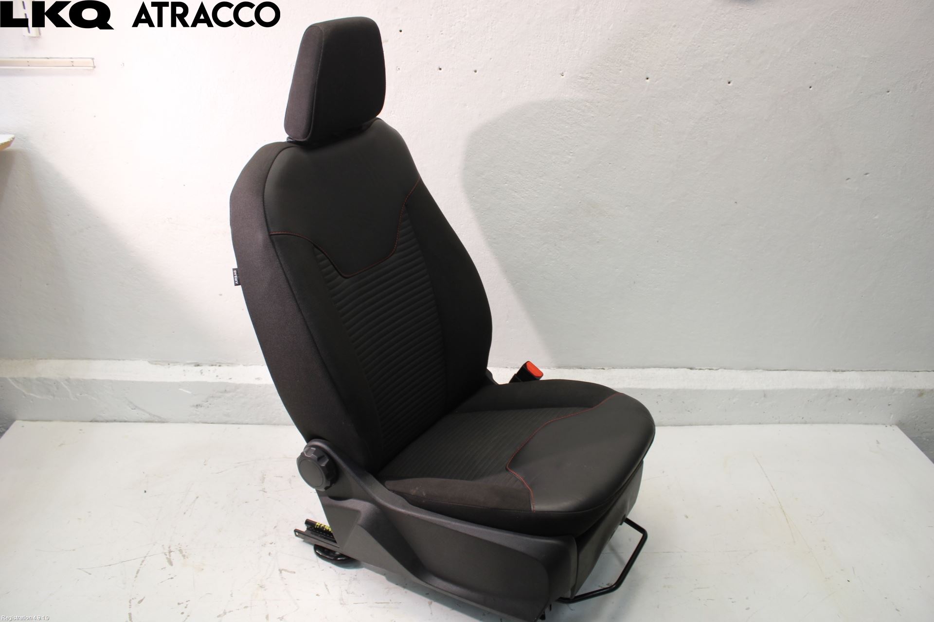 Ford TRANSIT CONNECT 09-13 Innr Sete Foran Høyre