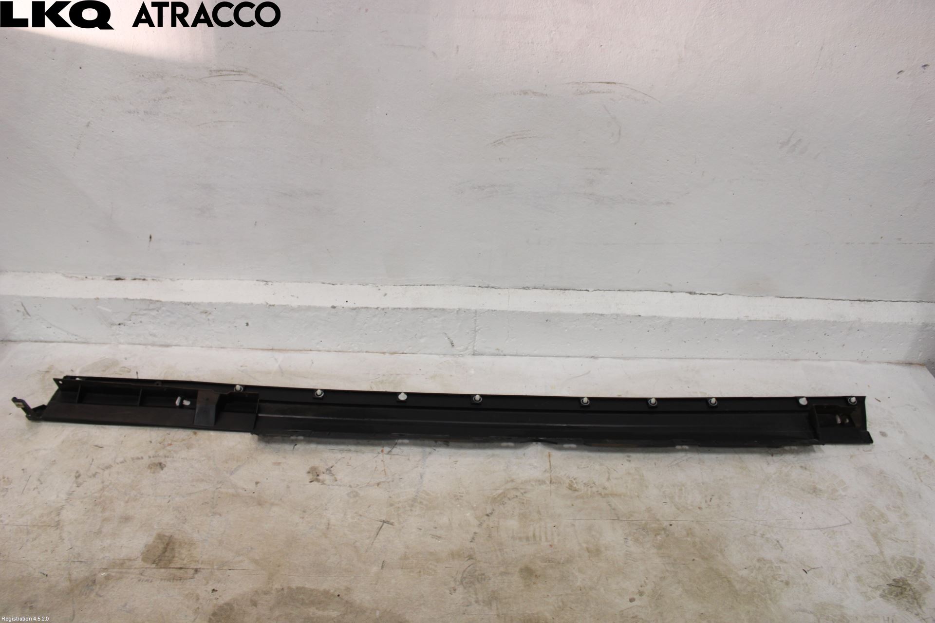 Toyota bZ4X EA10 22- Kanalskjørt Venstre