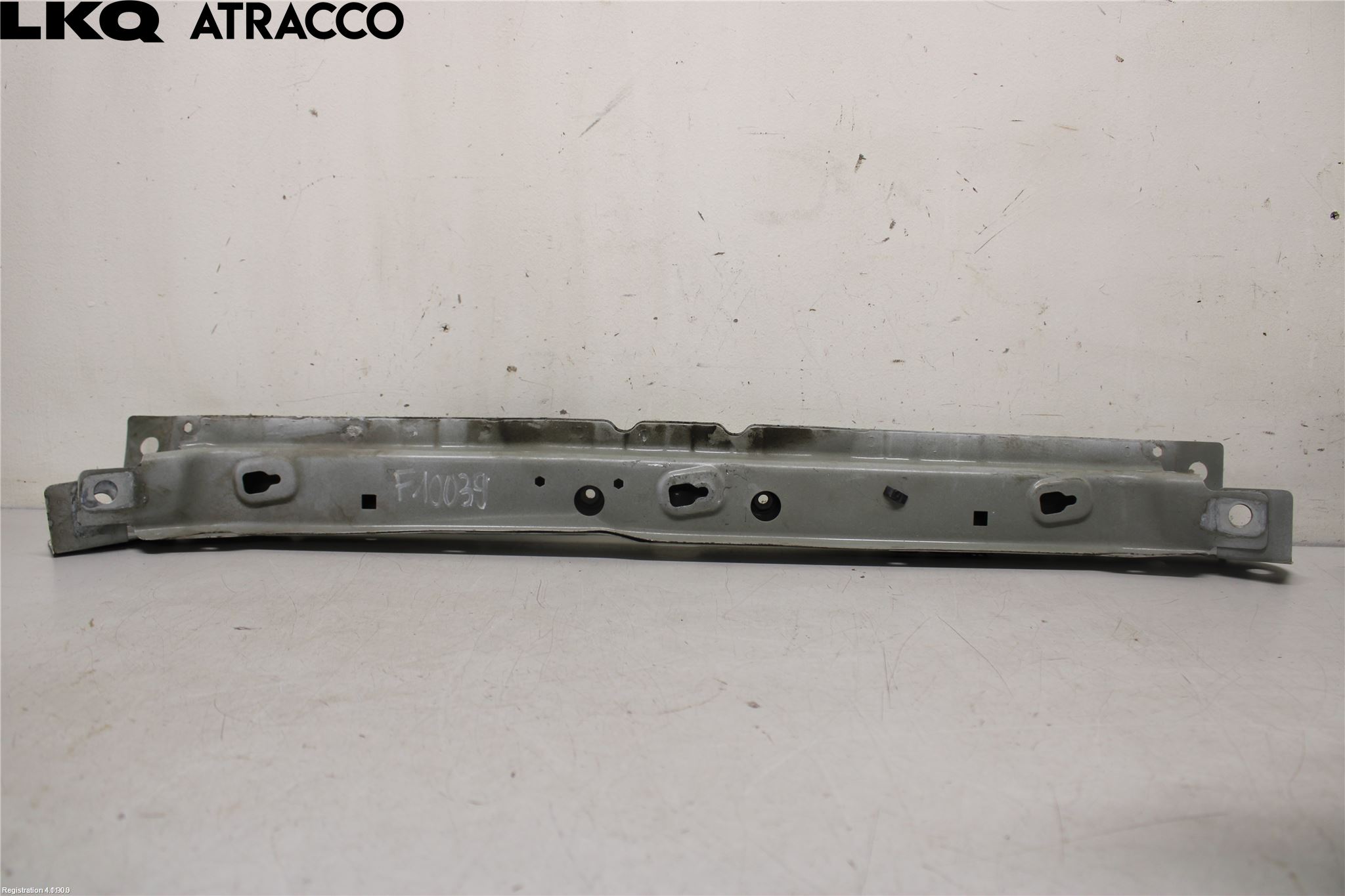 Opel INSIGNIA 09-16 Frontplate Øvre