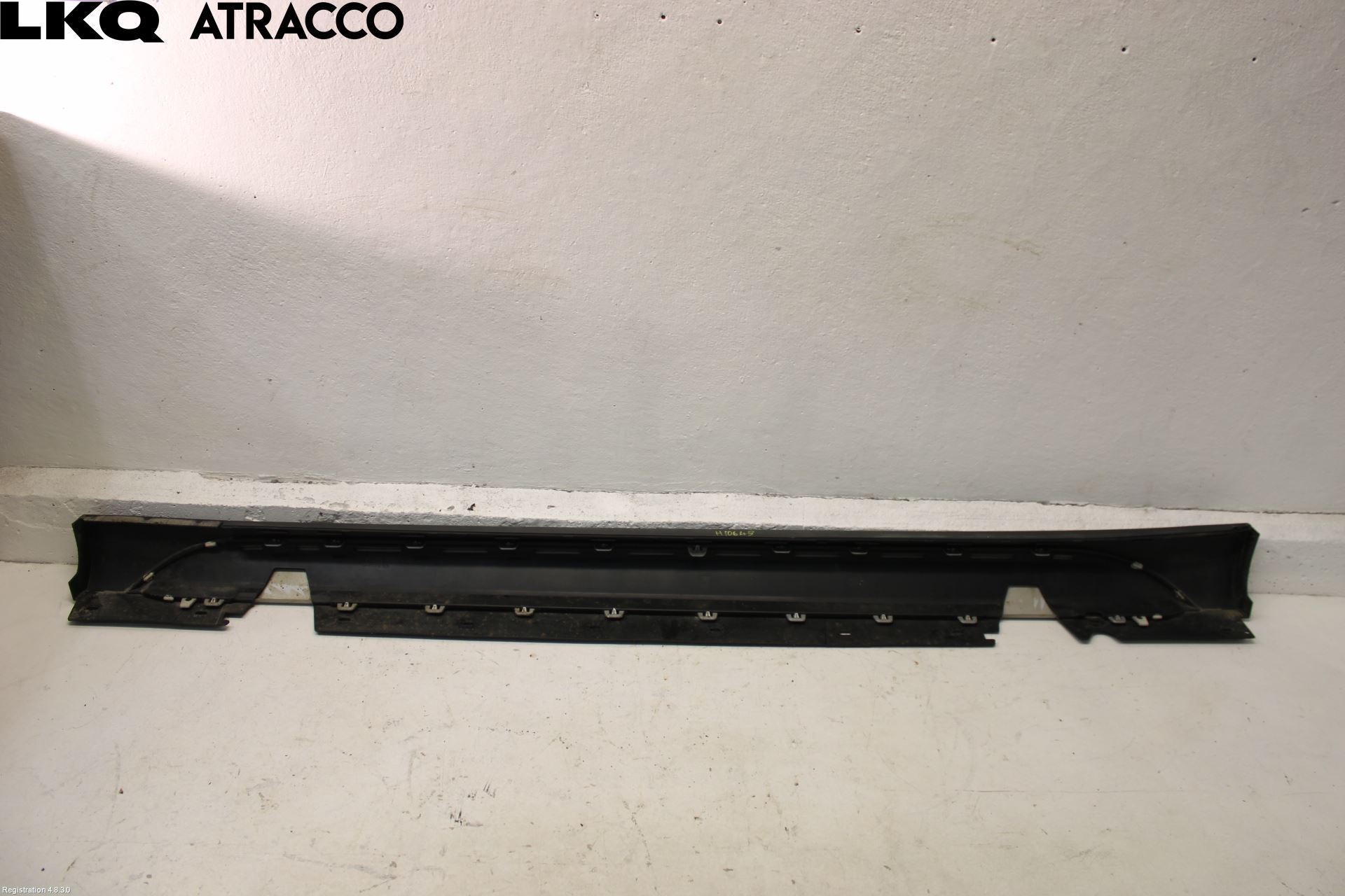 BMW X1 E84 10-15 Kanalskjørt Høyre