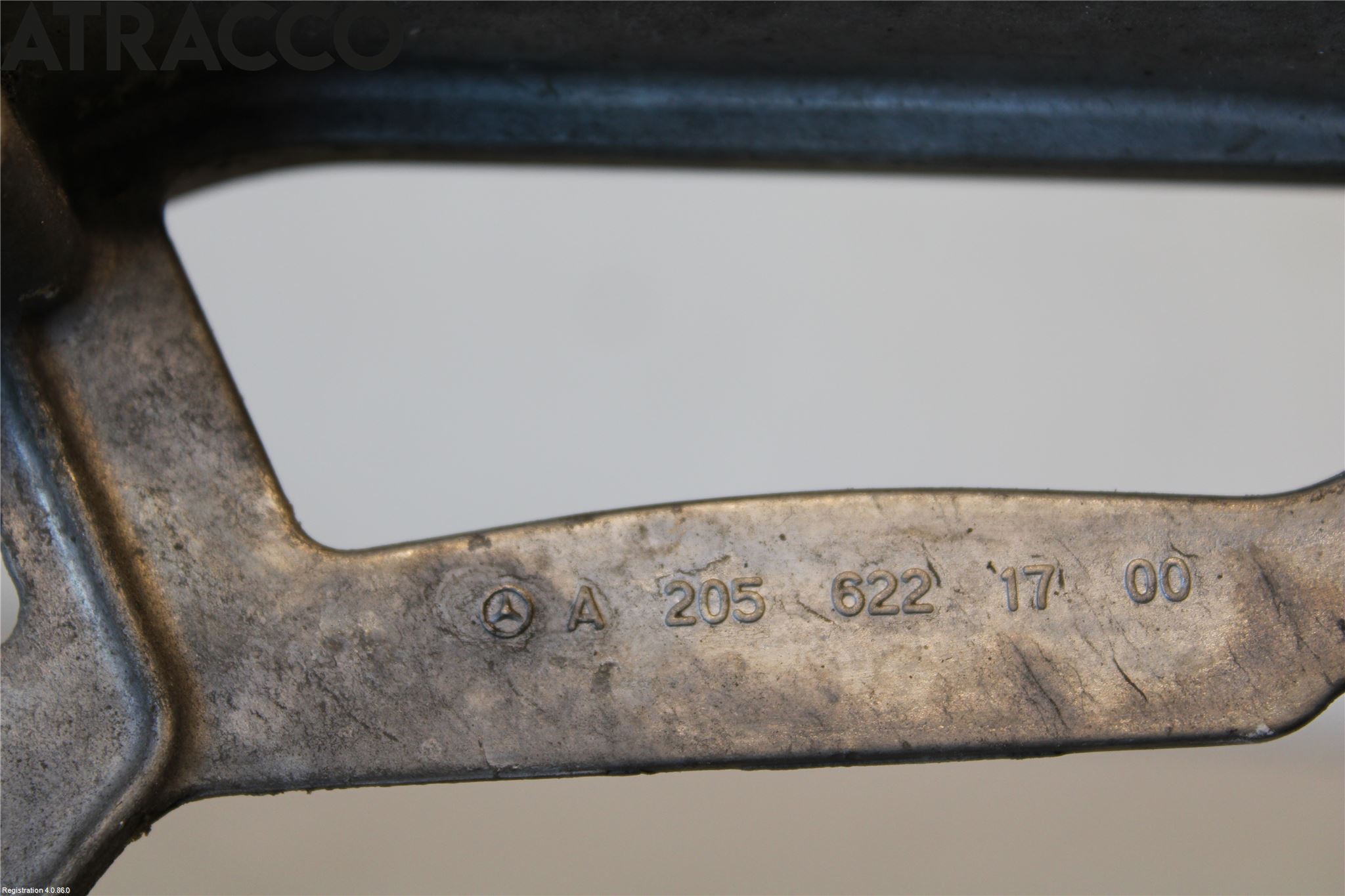 Mercedes-Benz MB C-KLASS (W205) 14-21 Frontlykt Holder-Feste