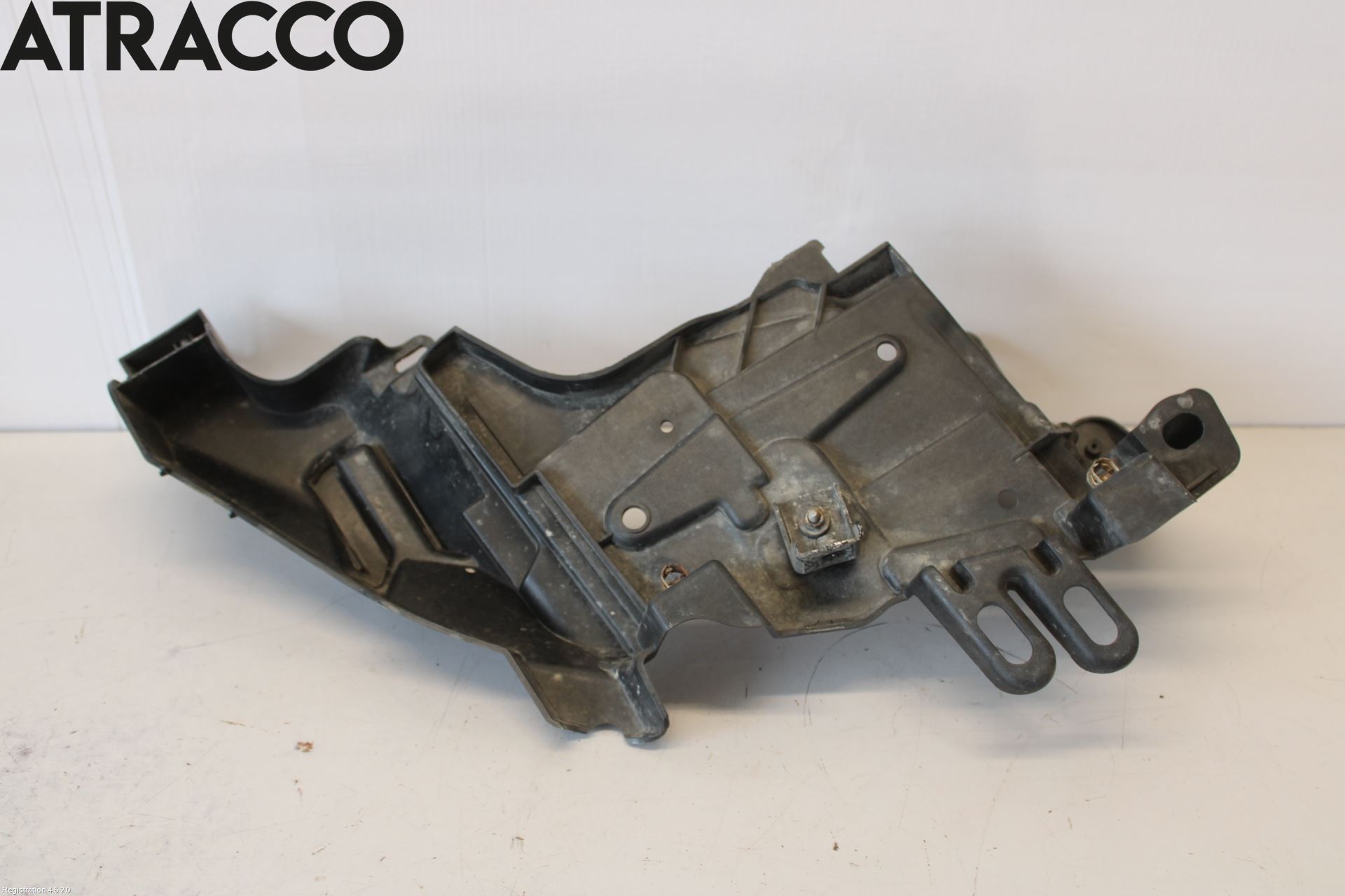 Renault MEGANE III 09-15 Frontlykt Ramme V Lyktering