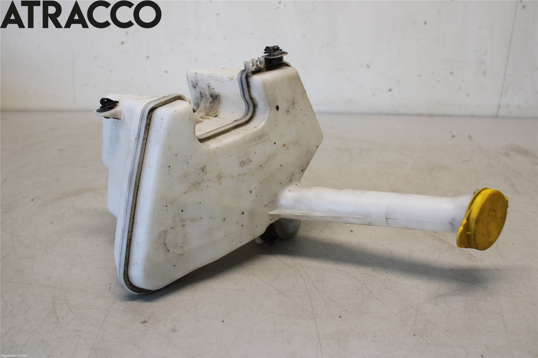 Toyota YARIS XP130 12-14 Spylerbeholder Frontrute