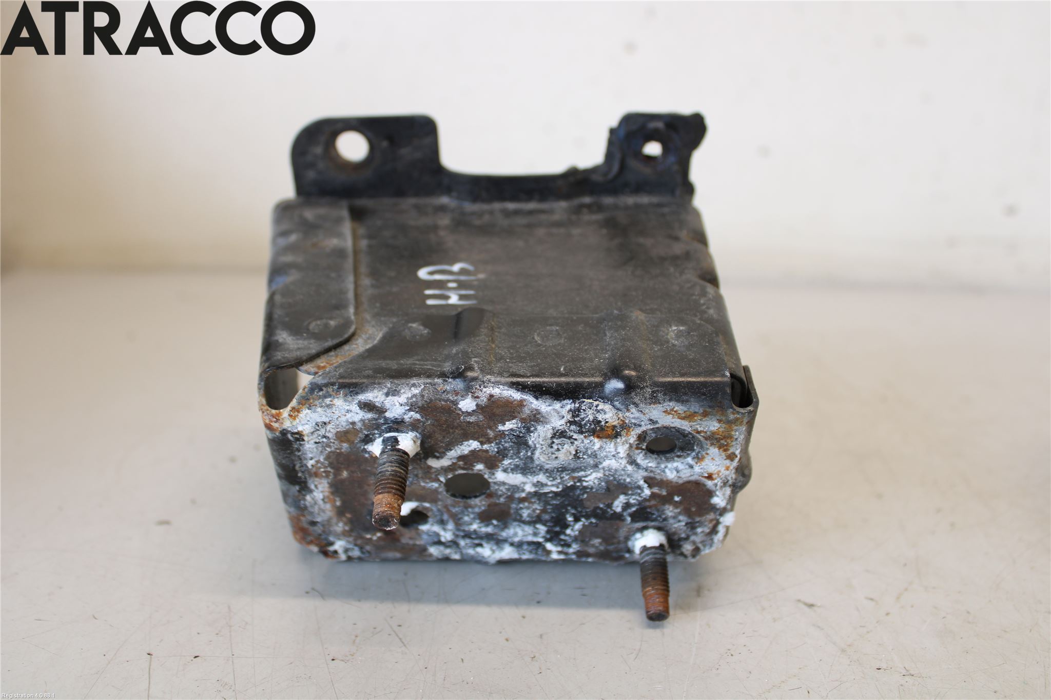 Nissan LEAF 11-17 Støtfanger Bak Feste