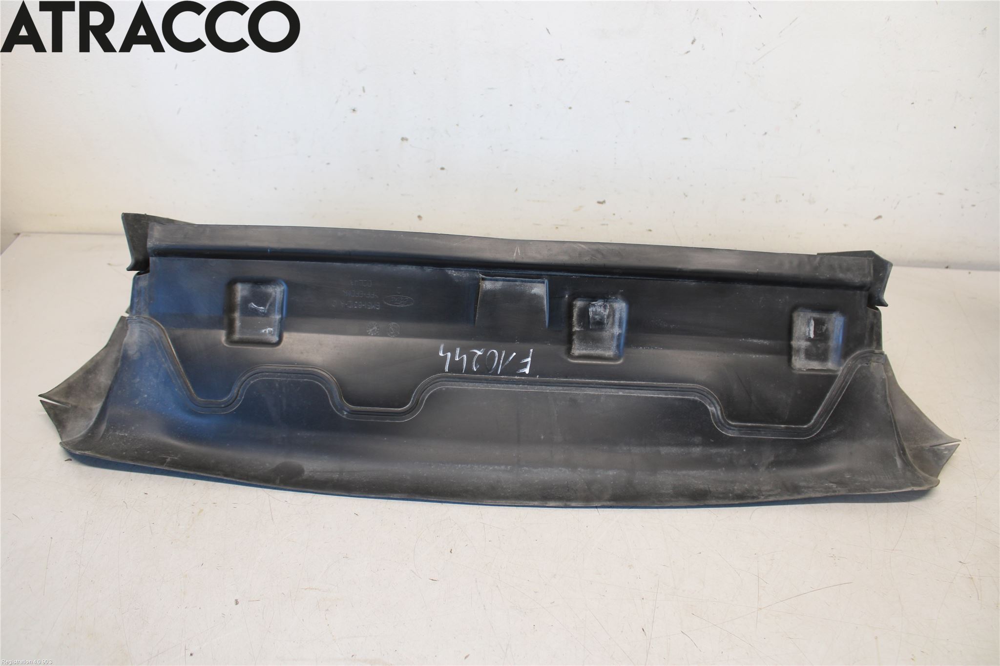 Ford FOCUS 11-14 Luftstyring Front