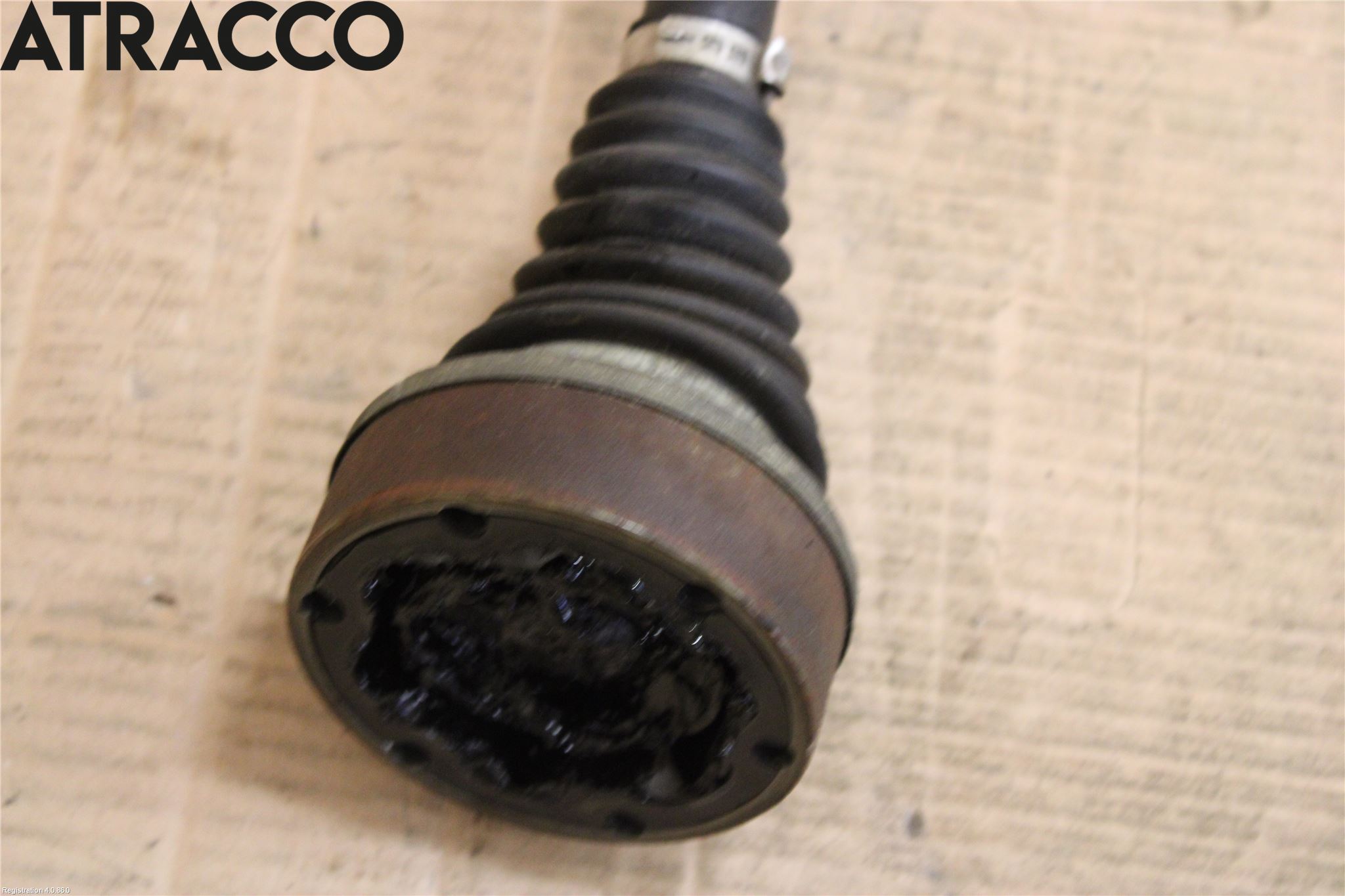 Volkswagen VW GOLF PLUS/CROSS GOLF 04-14 Drivaksel Foran Kompl Venstre