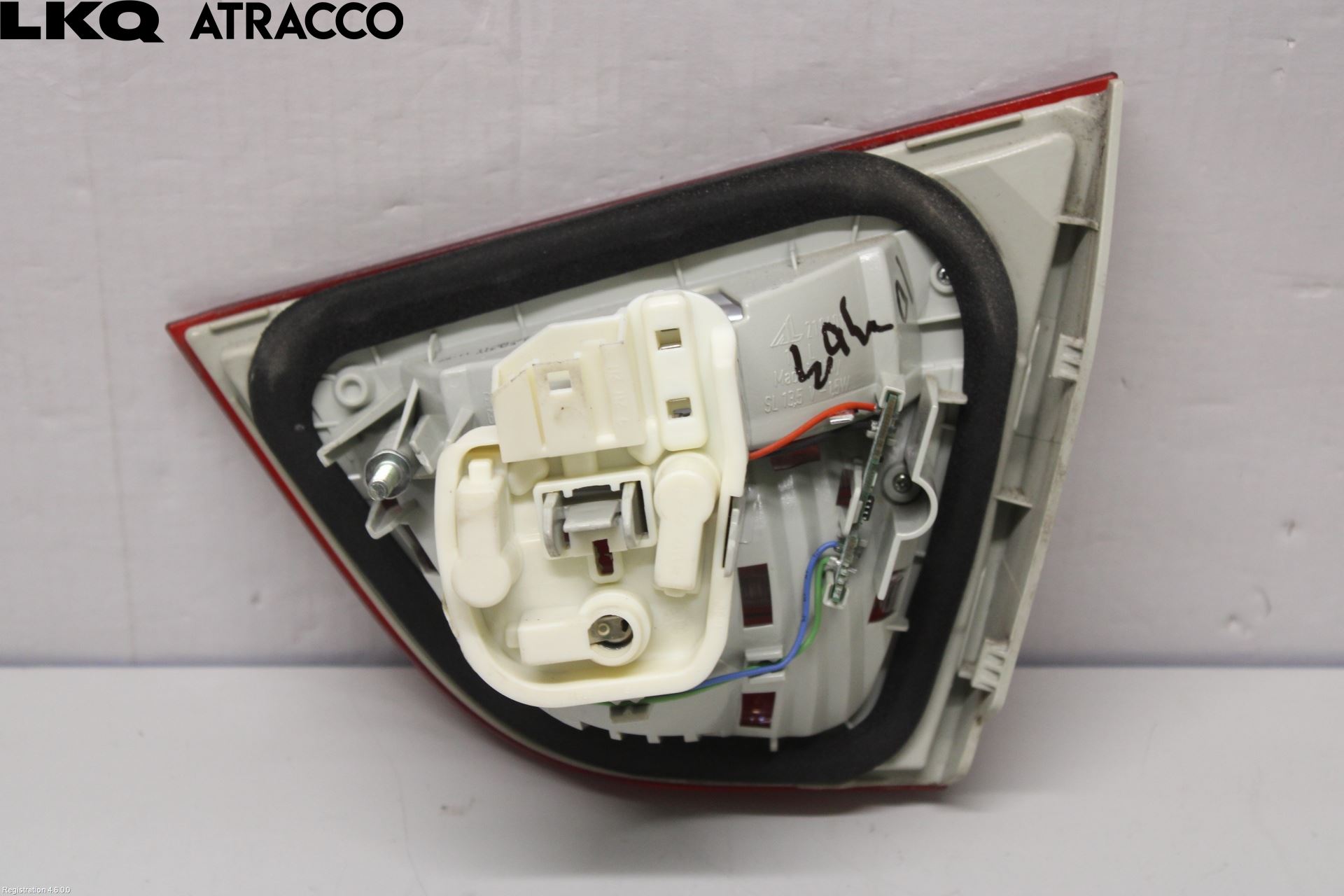 BMW 3 E90/91 SED/TOU 05-12 Baklykt Venstre  På Luke(Indre