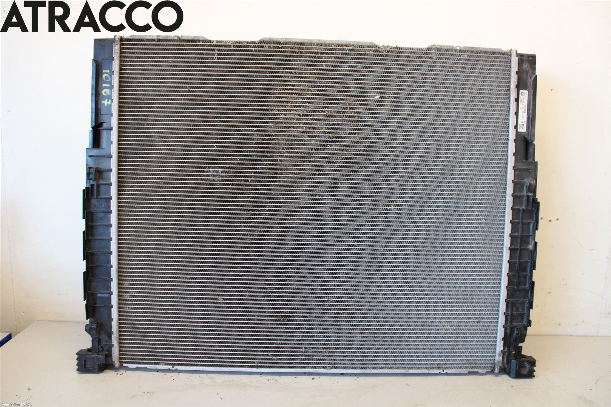 BMW 5 G30/G31/F90 17-23 Radiator Automat
