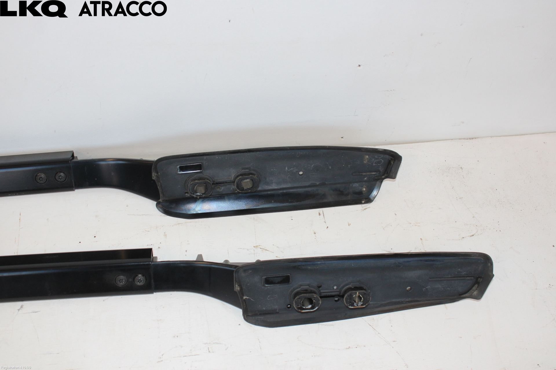 Toyota LANDCRUISER J150 10-23 Takrails - Stativ