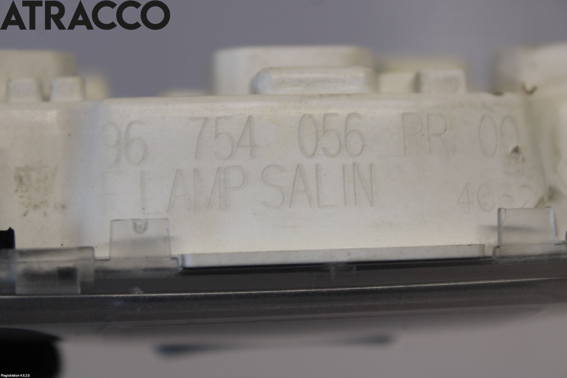 Peugeot 208 12-15 Innr Taklys