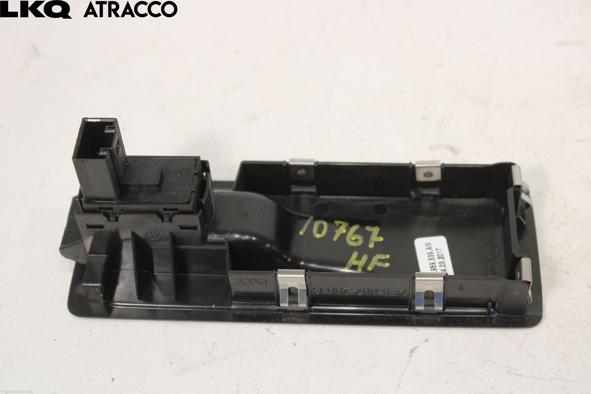 Volkswagen VW TRANSP/CARAVELLE (T6) 16-22 Bryter Vindusheis
