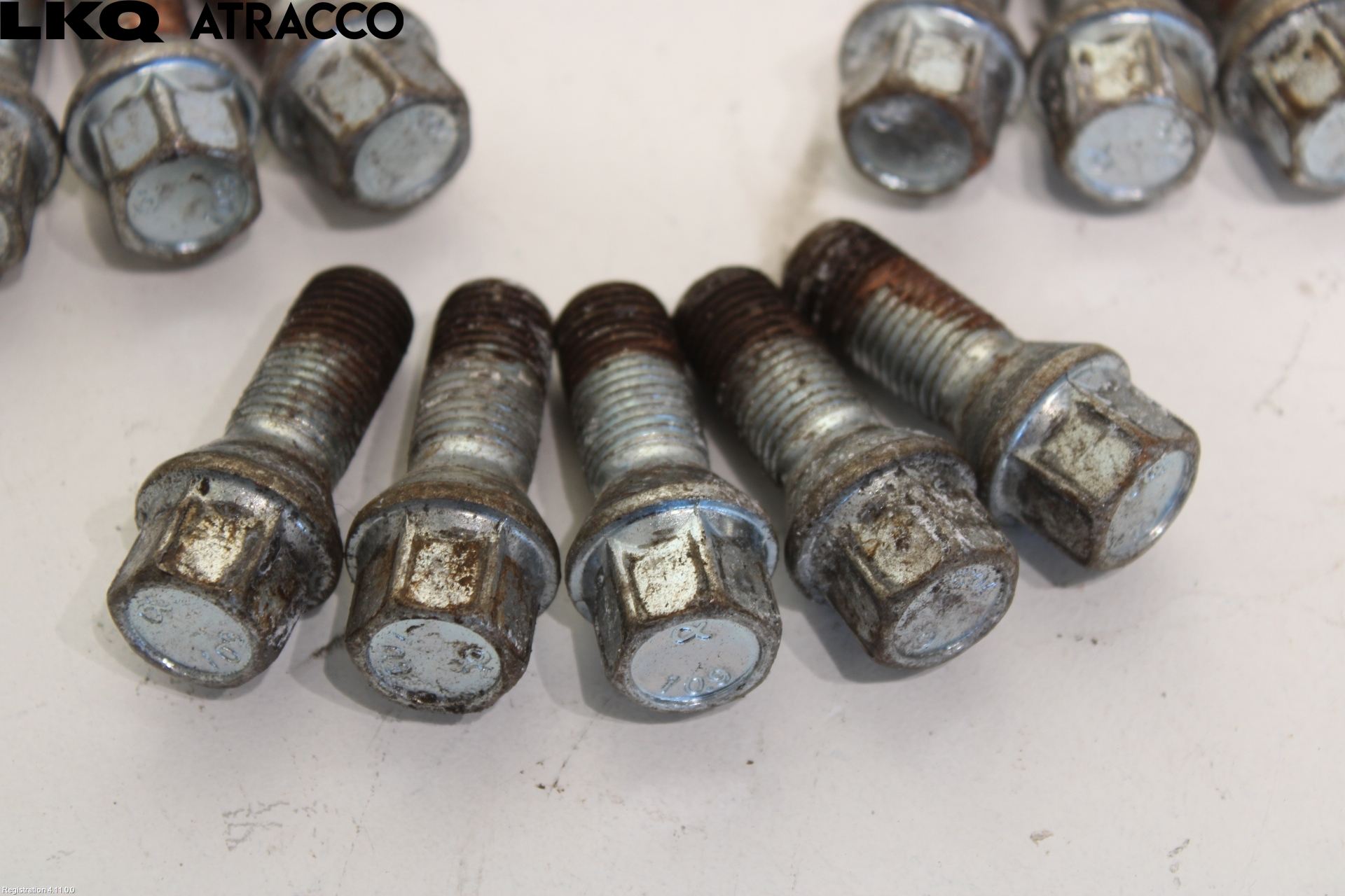 Mercedes-Benz MB C-KLASS (W204) 07-15 Hjulmutter - Bolt - Sett