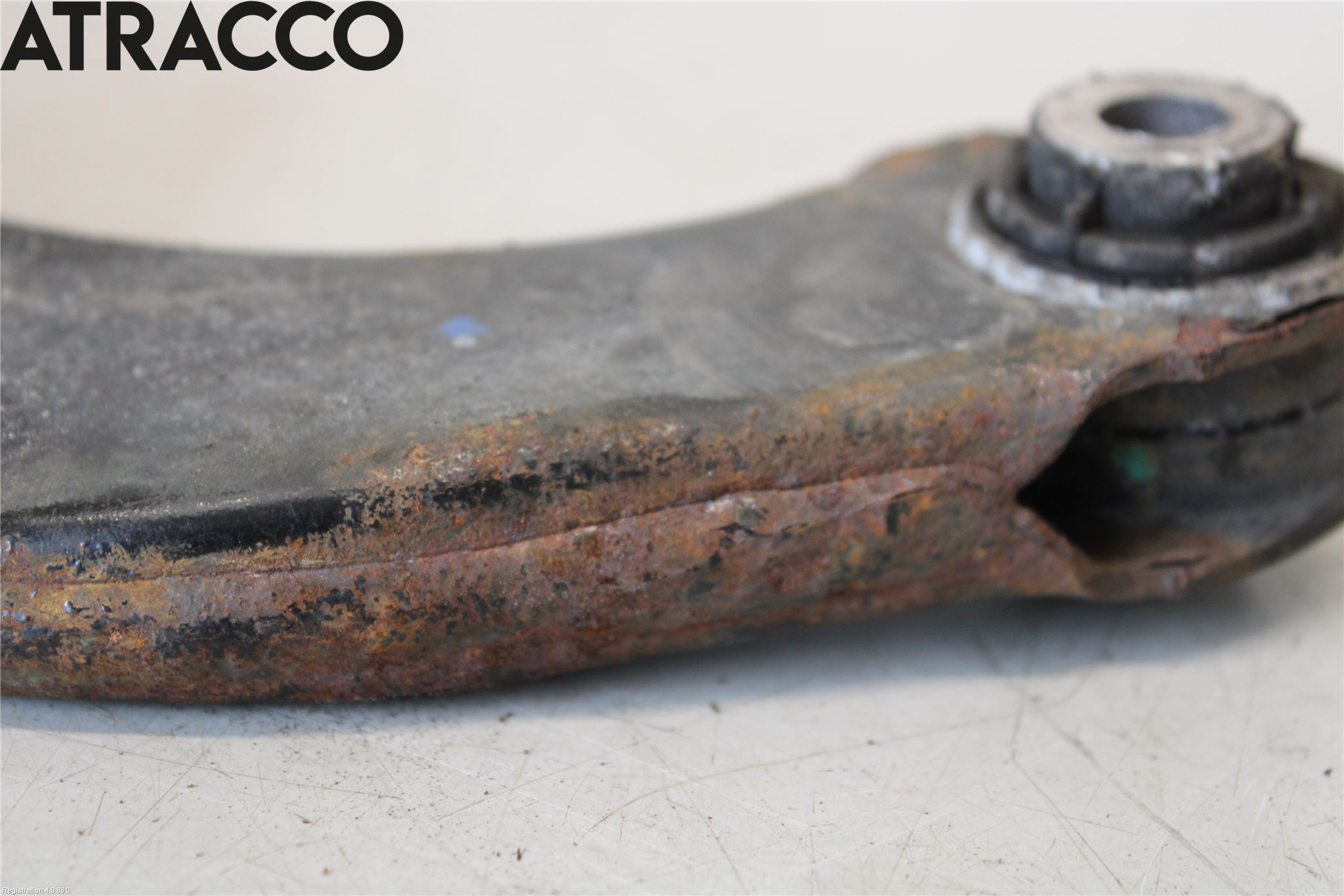 Volkswagen VW PASSAT 15-19 Bærearm Bak Høyre Øvre