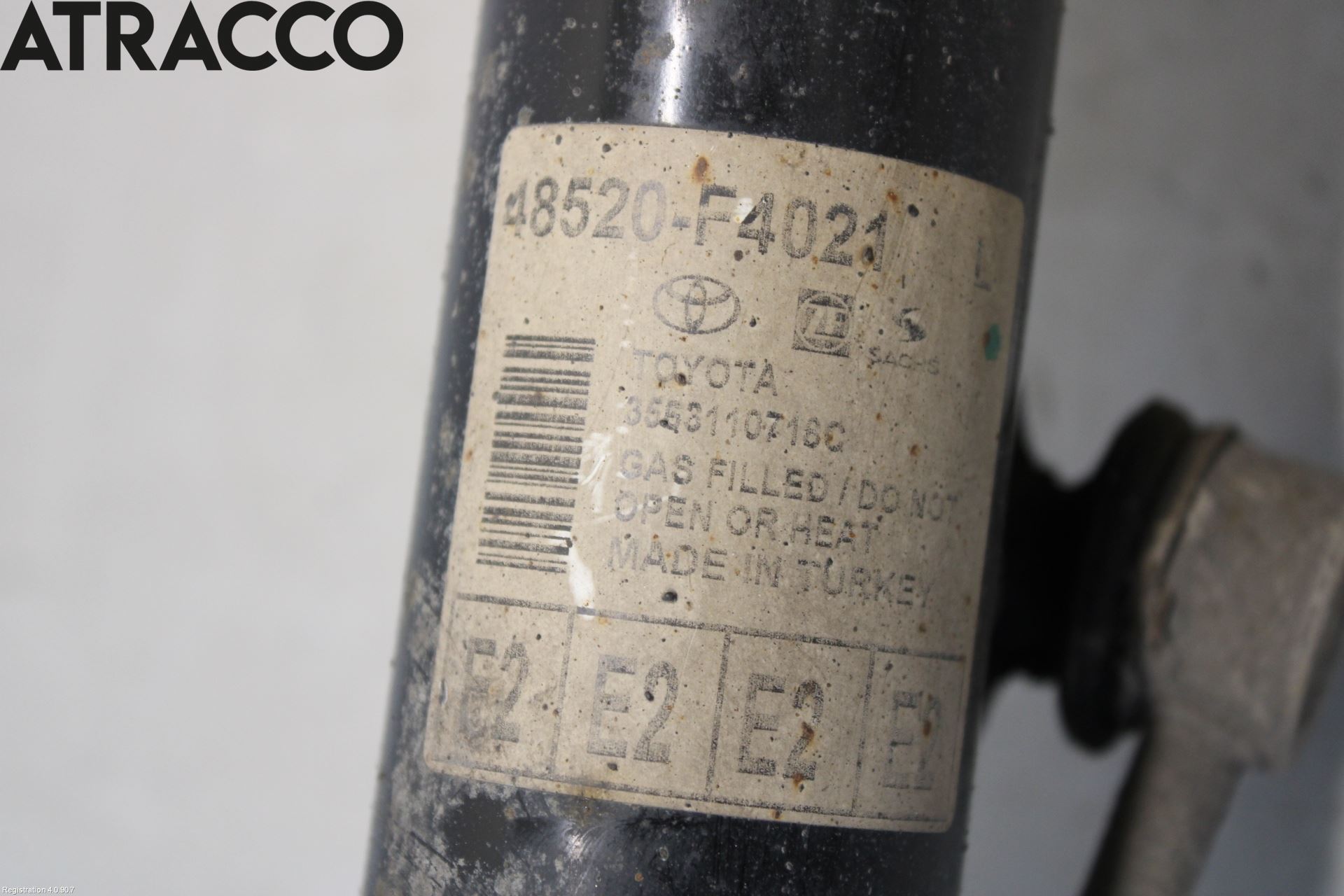 Toyota C-HR 16-23 Fjærbein Foran Venstre