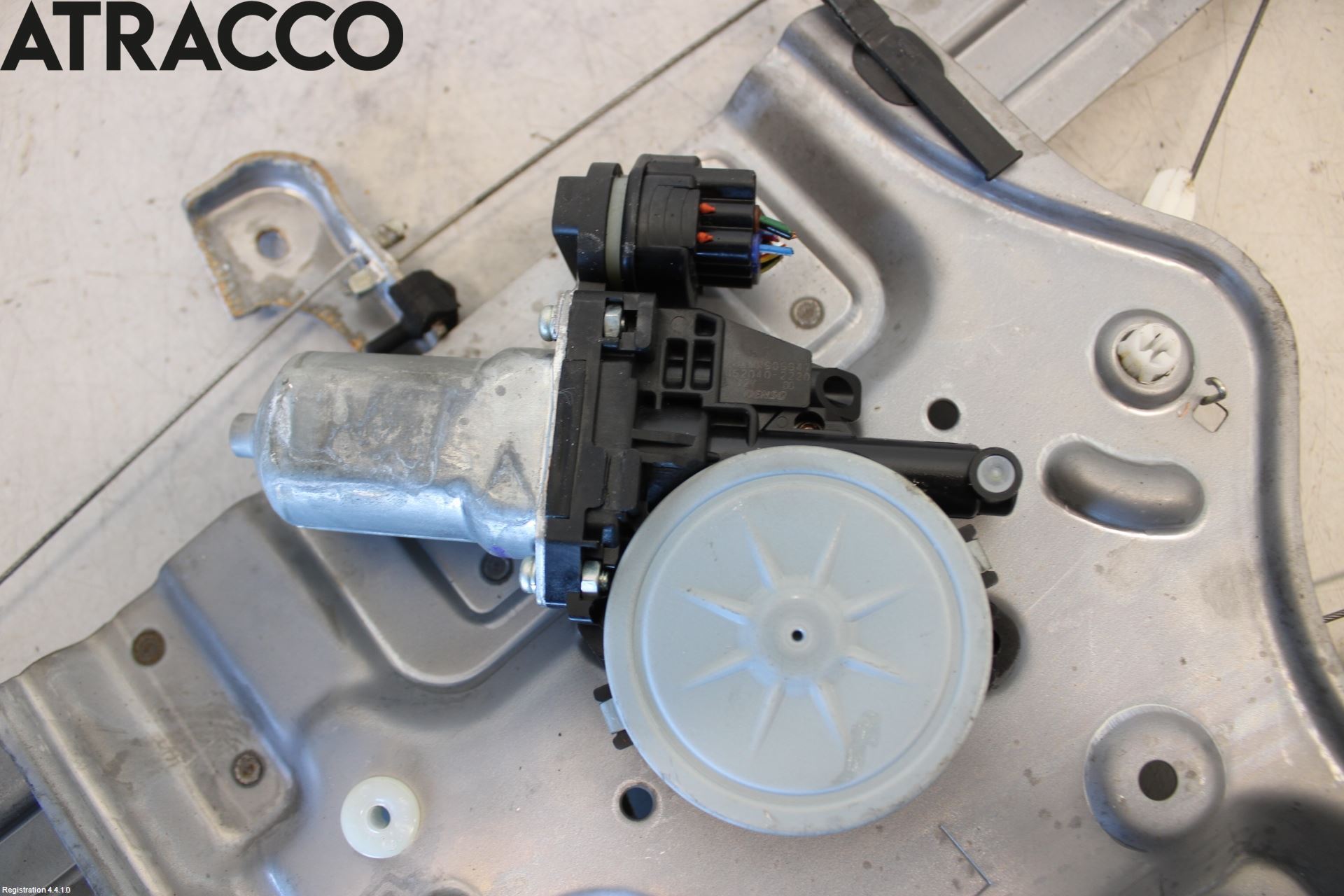 Mitsubishi GRANDIS Vindusheis El Komp