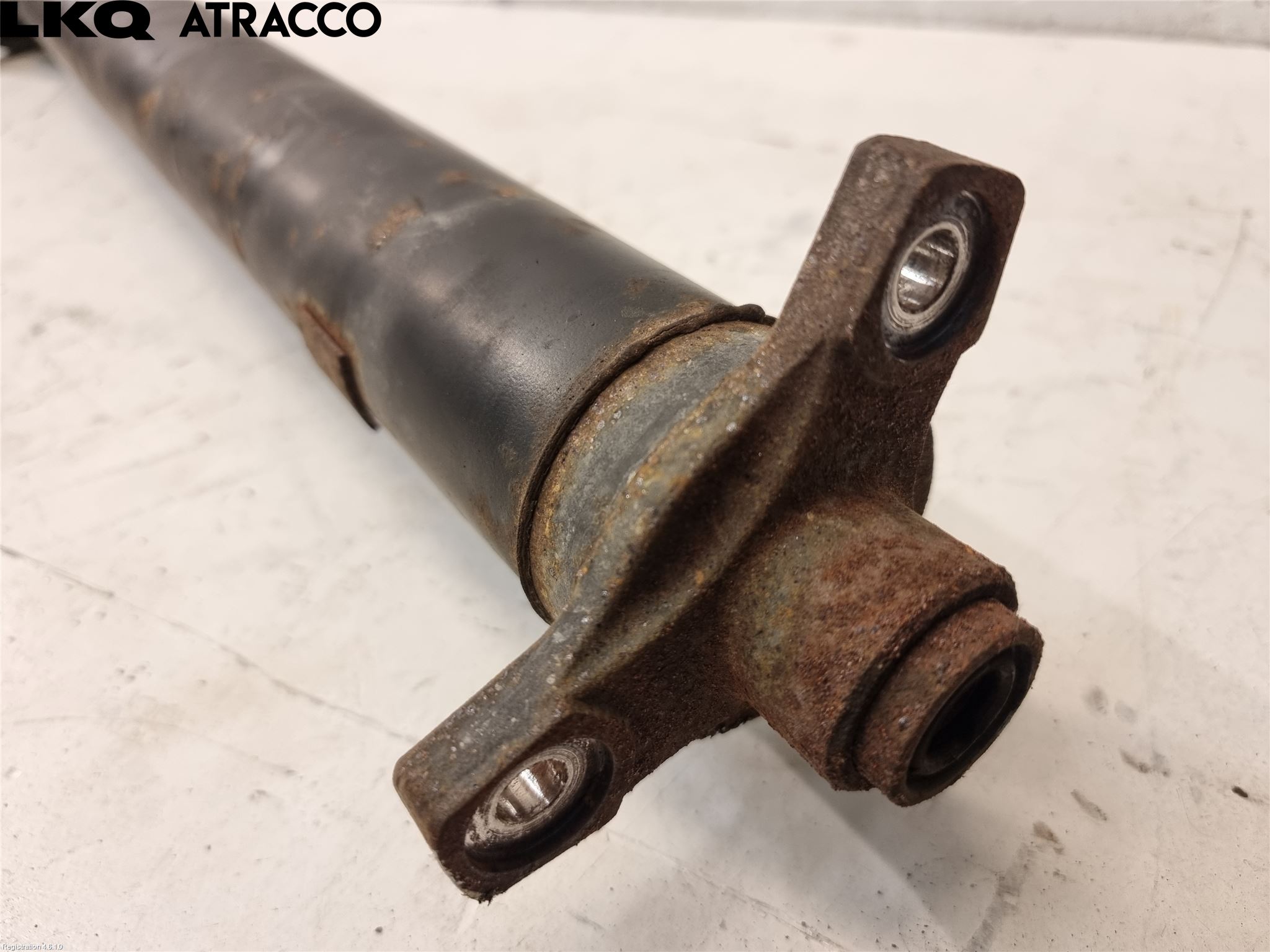 BMW 3 E90/91 SED/TOU 05-12 Mellomaksel Kompl