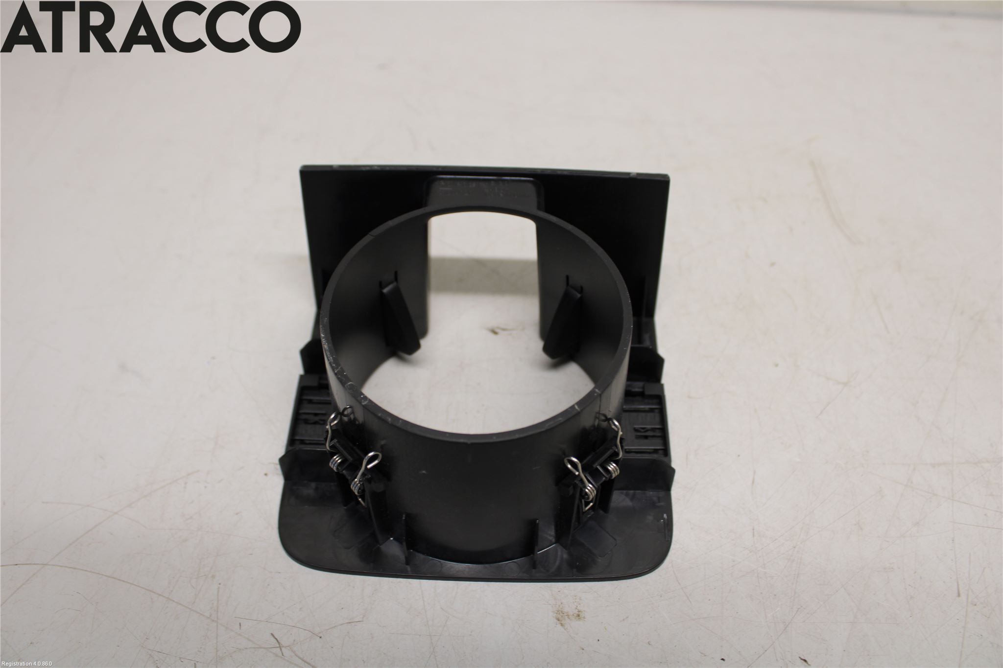 Polestar 2 20- Innr Koppholder