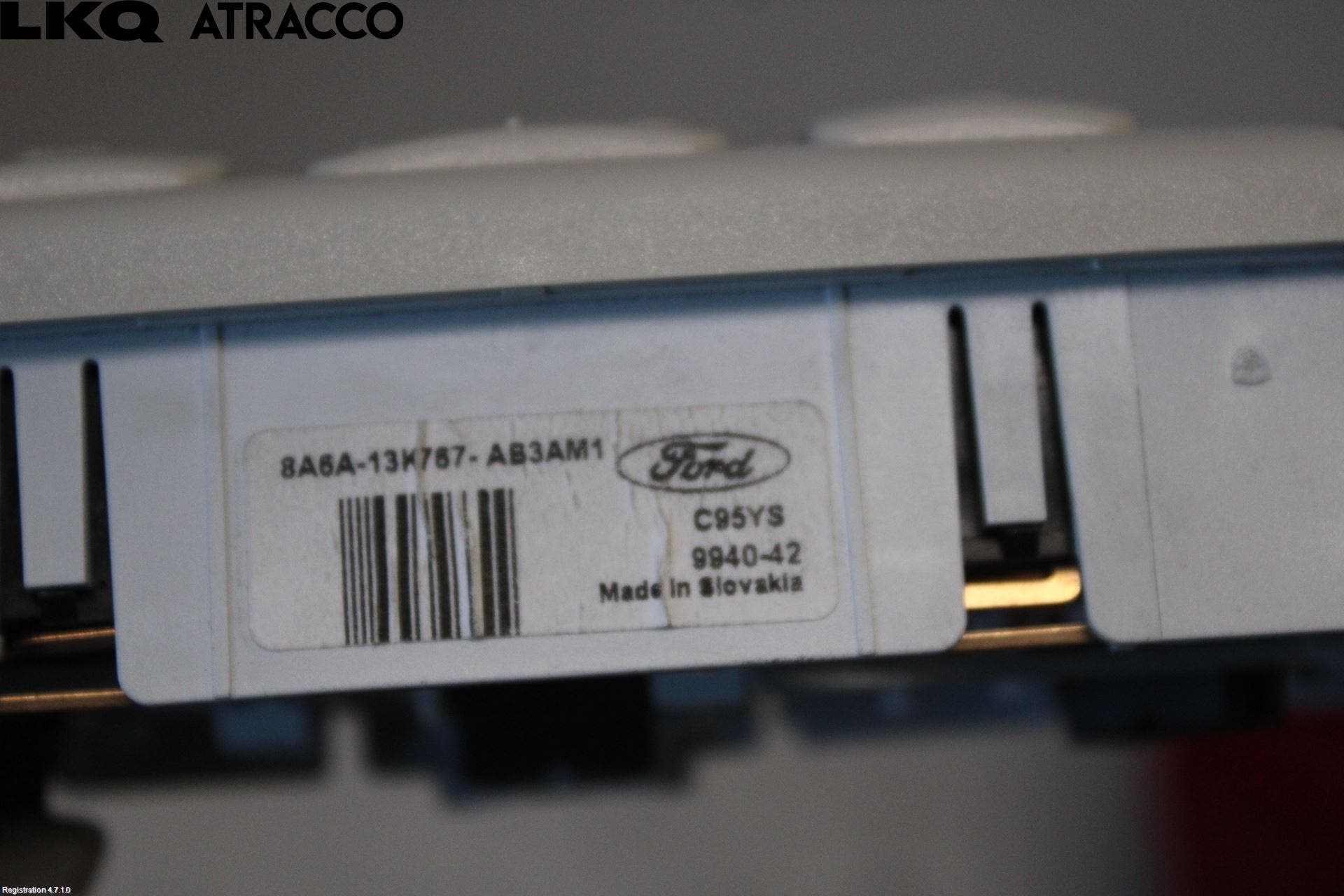 Ford TRANSIT CONNECT 09-13 Innr Taklys