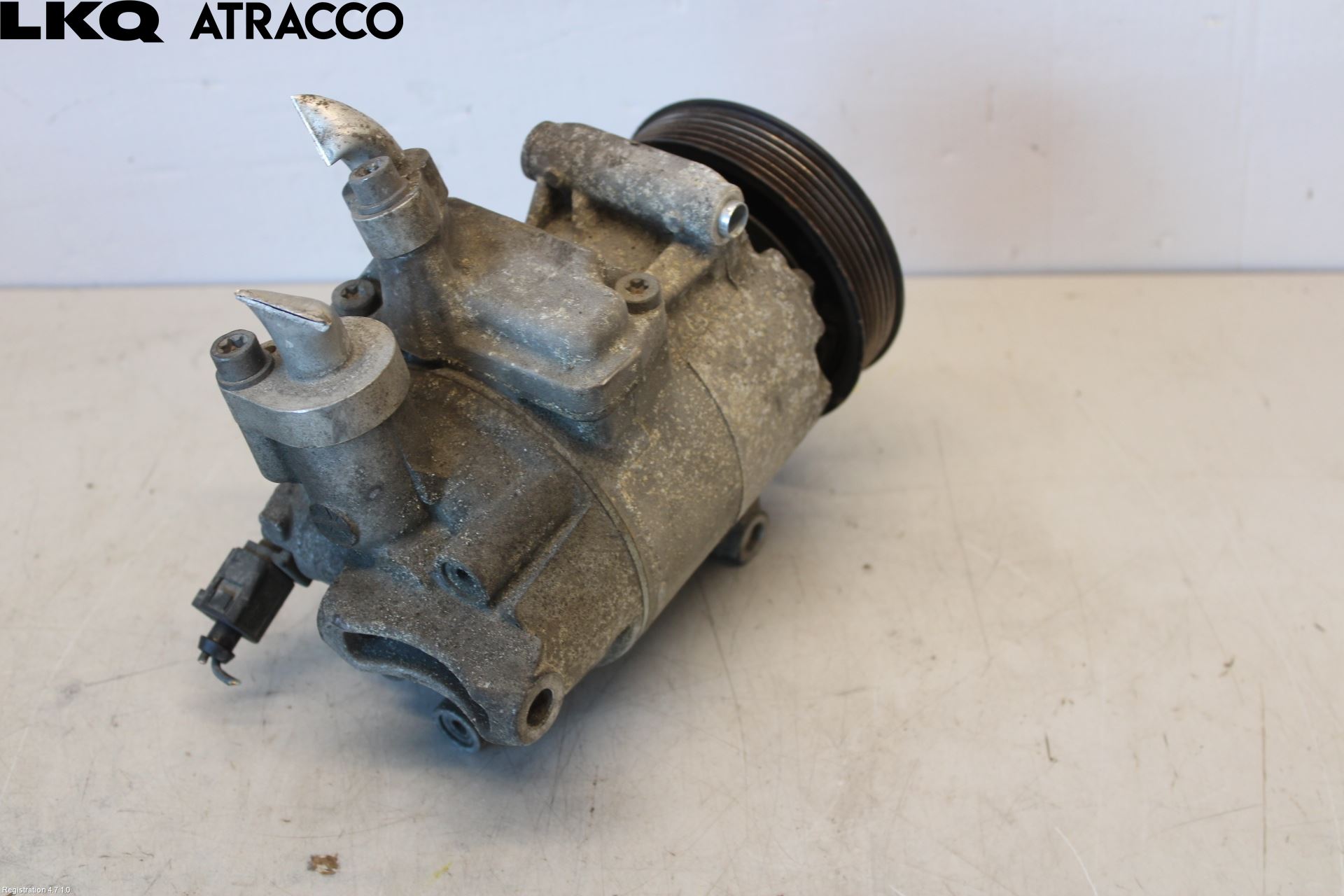 Volkswagen VW GOLF VI 09-13 Varme Ac Kompressor