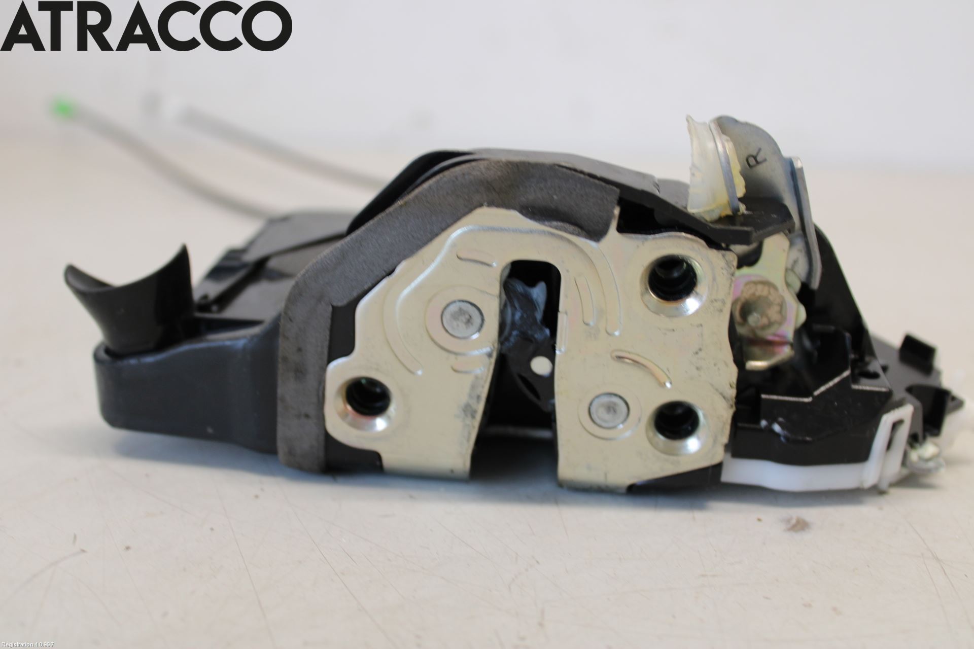 Toyota YARIS XP130 15-20 Dørlås - Låsekasse